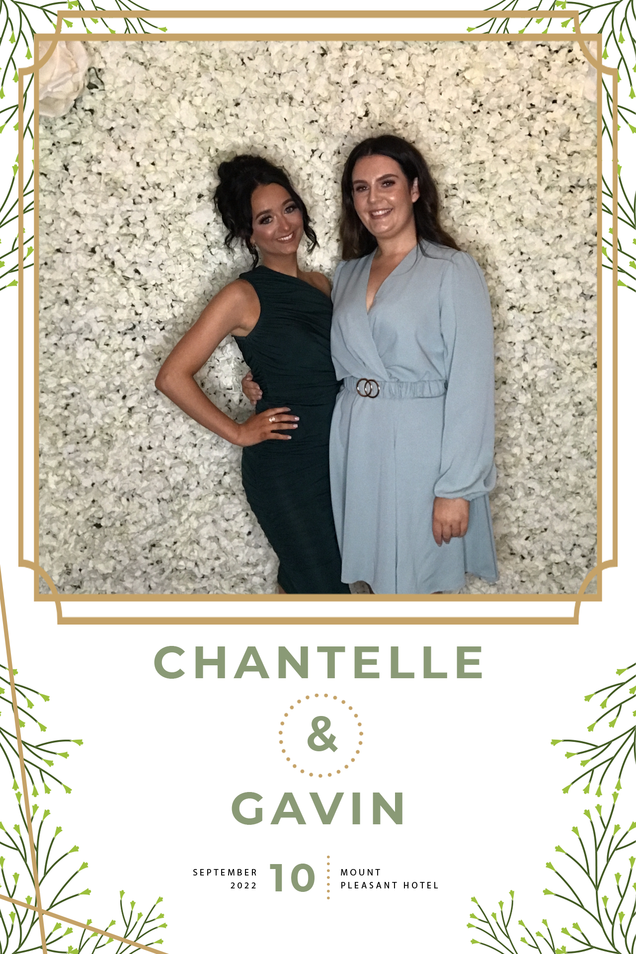 Chantelle and Gavin | View more photos from the event at gallery.blissbooth.co.uk/u/BlissBooth/Chantelle-and-Gavin