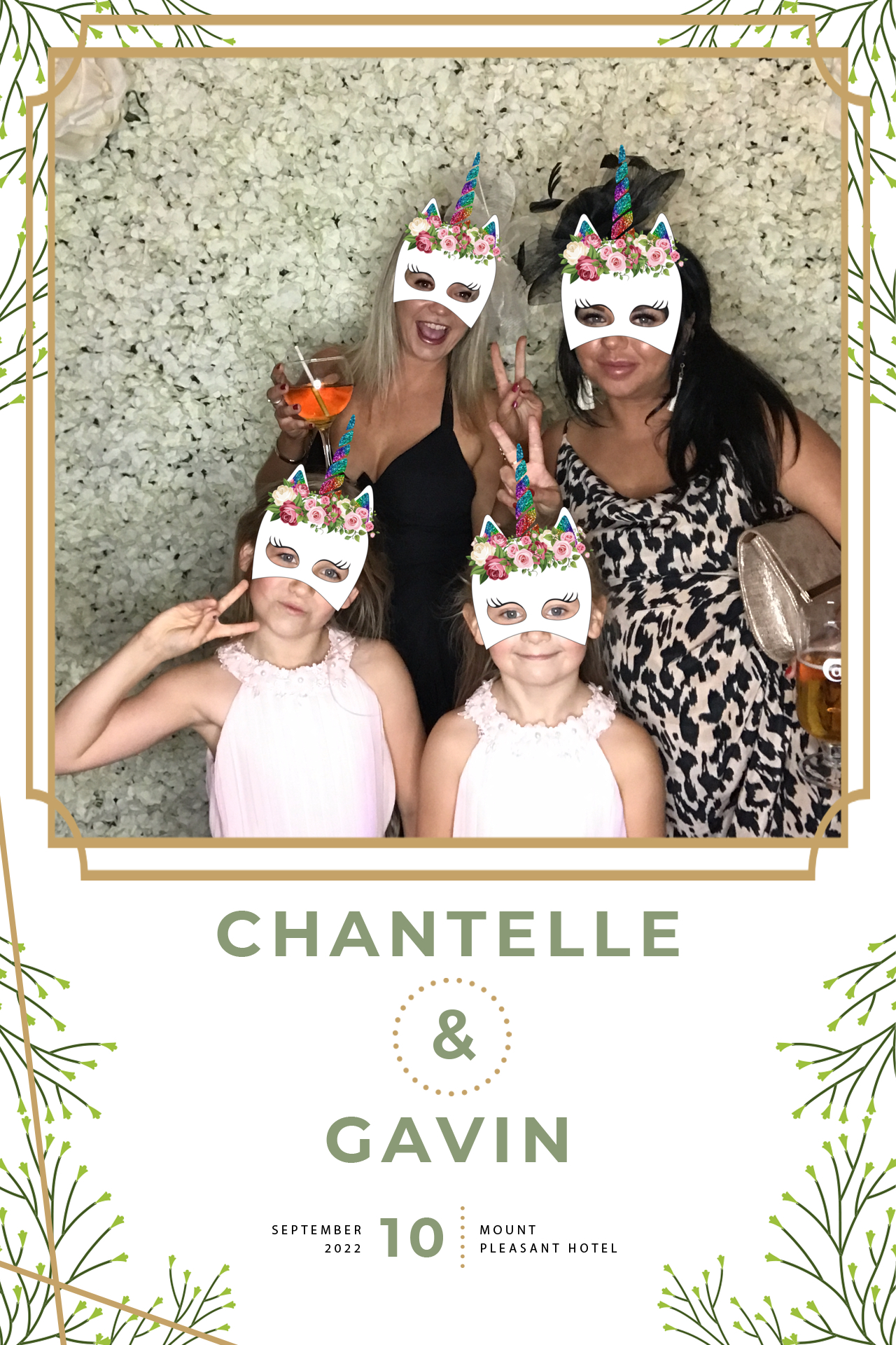 Chantelle and Gavin | View more photos from the event at gallery.blissbooth.co.uk/u/BlissBooth/Chantelle-and-Gavin