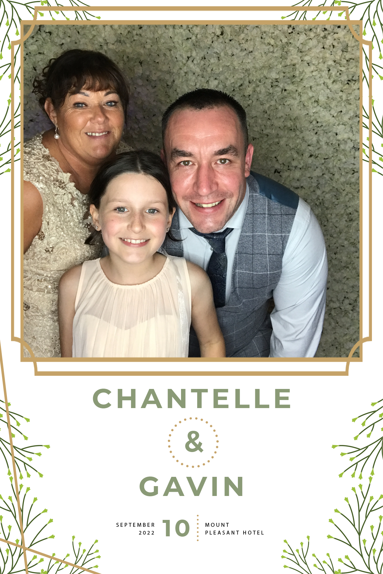 Chantelle and Gavin | View more photos from the event at gallery.blissbooth.co.uk/u/BlissBooth/Chantelle-and-Gavin