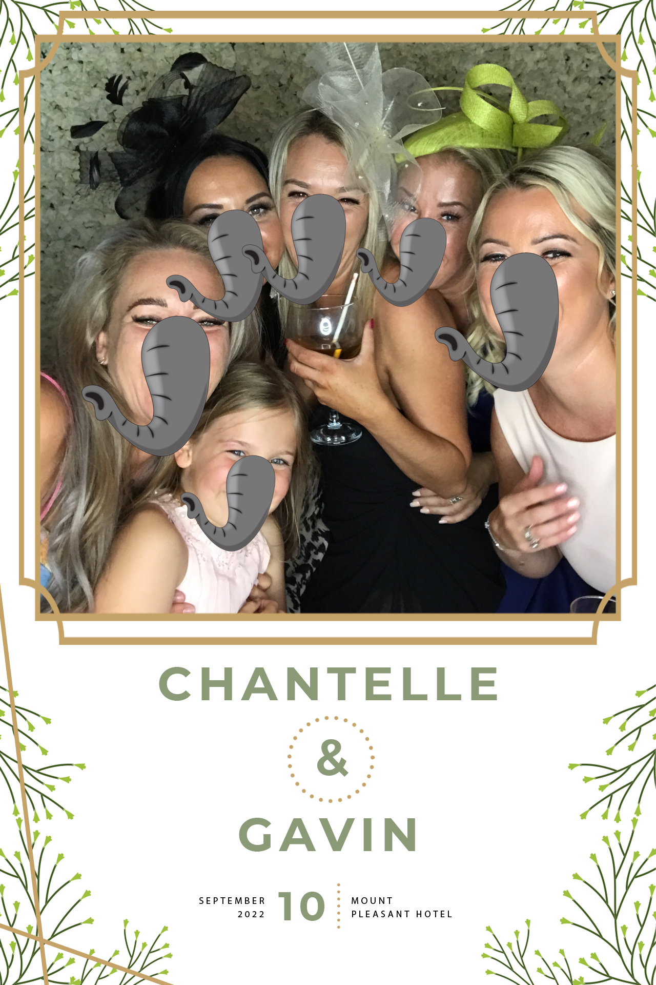 Chantelle and Gavin | View more photos from the event at gallery.blissbooth.co.uk/u/BlissBooth/Chantelle-and-Gavin