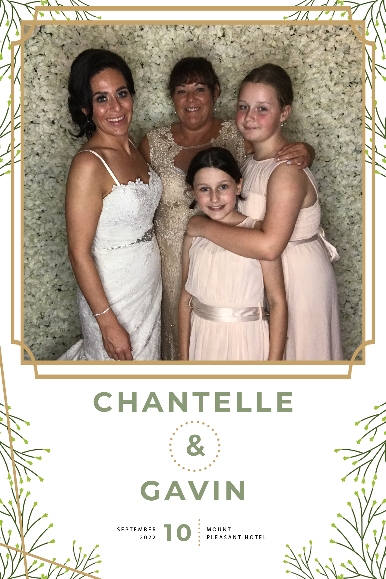 Chantelle and Gavin | View more photos from the event at gallery.blissbooth.co.uk/u/BlissBooth/Chantelle-and-Gavin