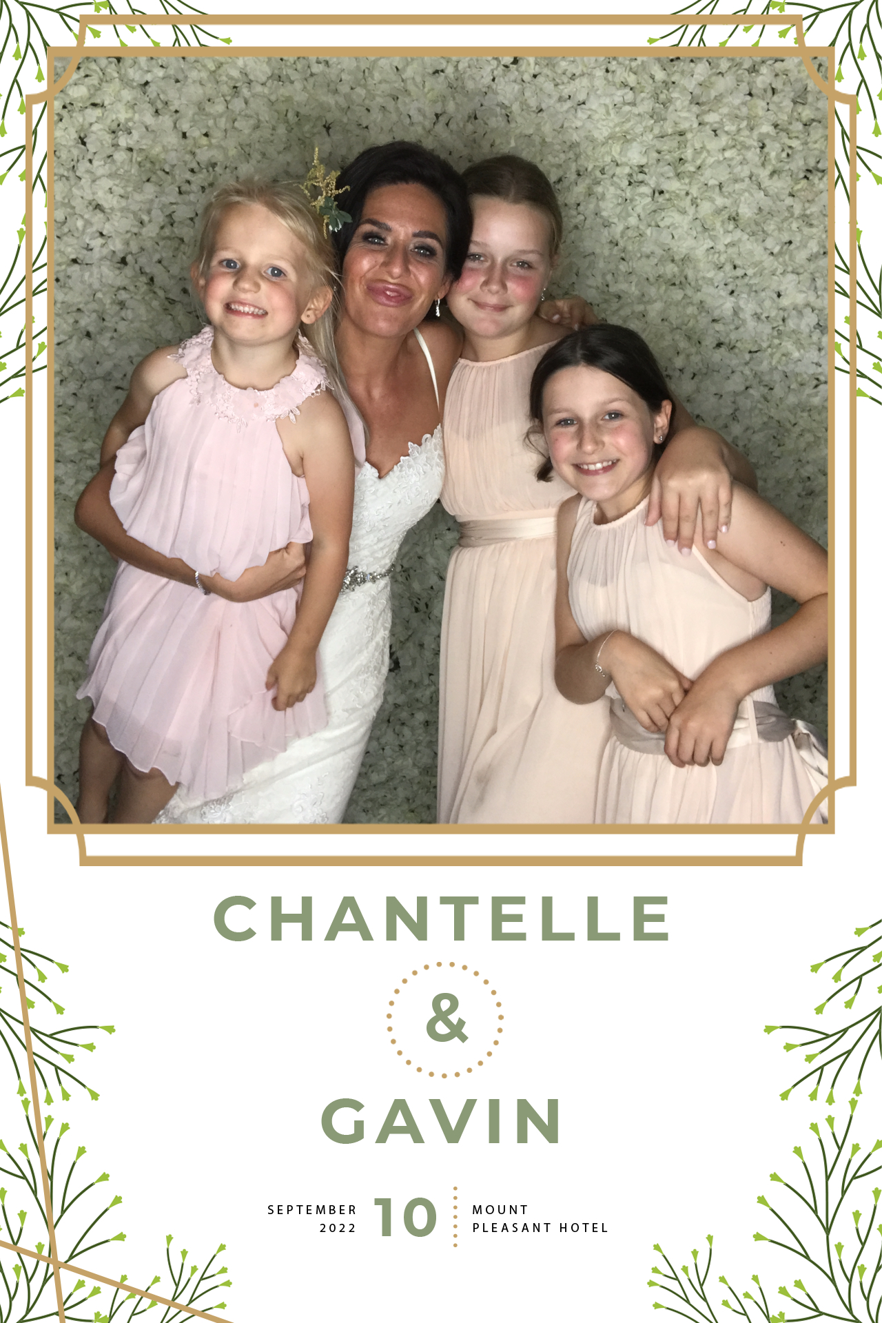 Chantelle and Gavin | View more photos from the event at gallery.blissbooth.co.uk/u/BlissBooth/Chantelle-and-Gavin