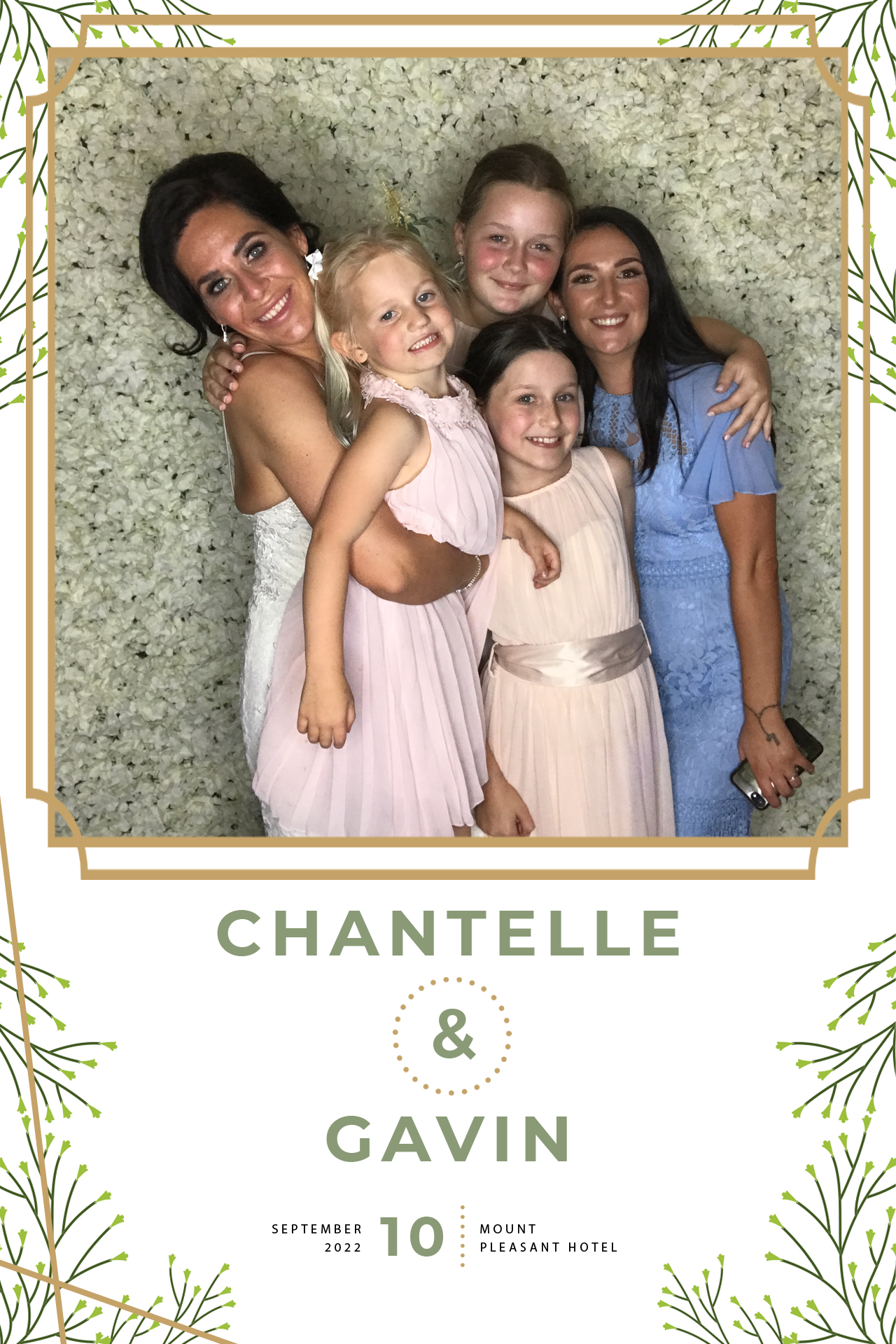 Chantelle and Gavin | View more photos from the event at gallery.blissbooth.co.uk/u/BlissBooth/Chantelle-and-Gavin
