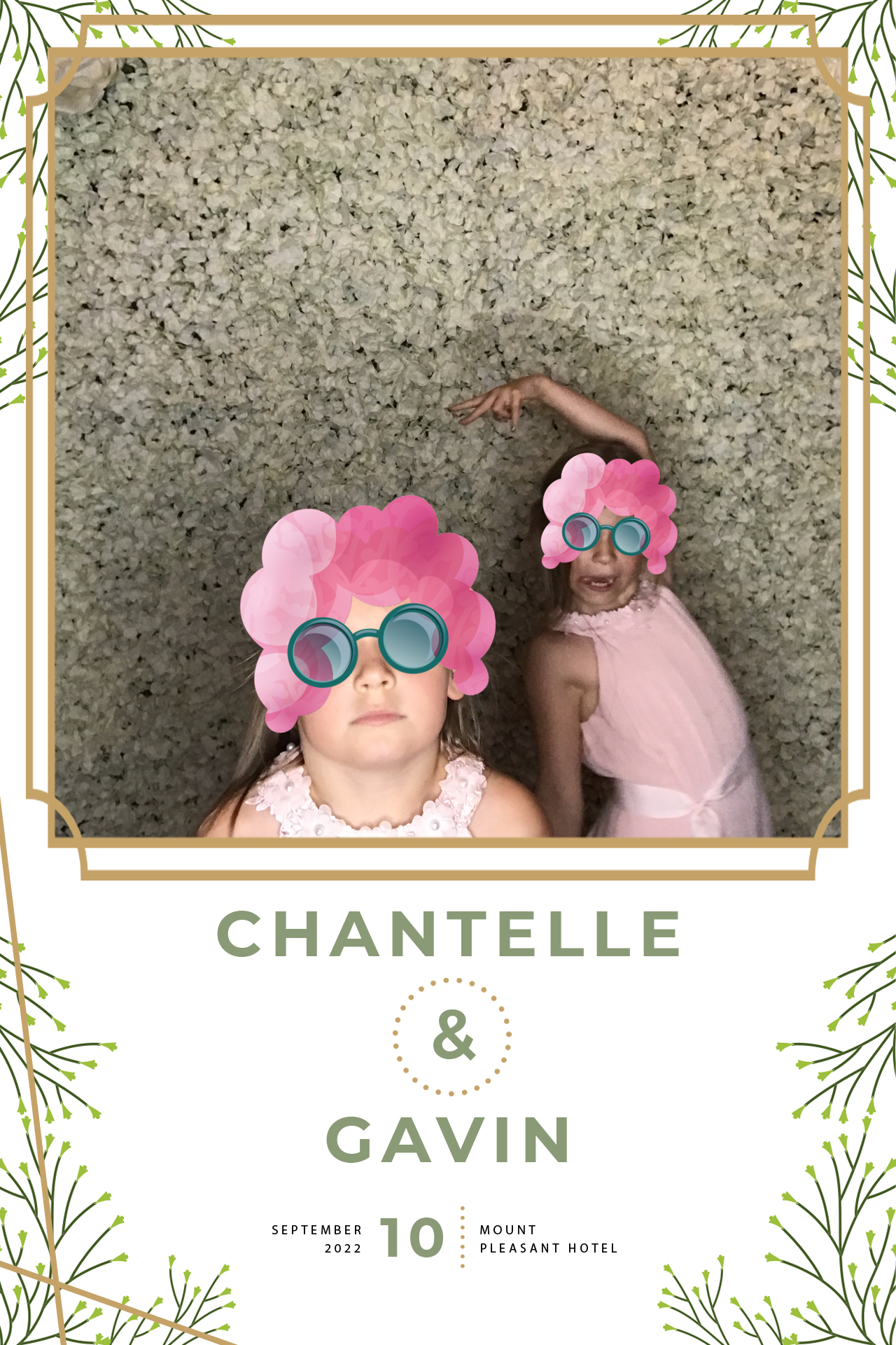Chantelle and Gavin | View more photos from the event at gallery.blissbooth.co.uk/u/BlissBooth/Chantelle-and-Gavin