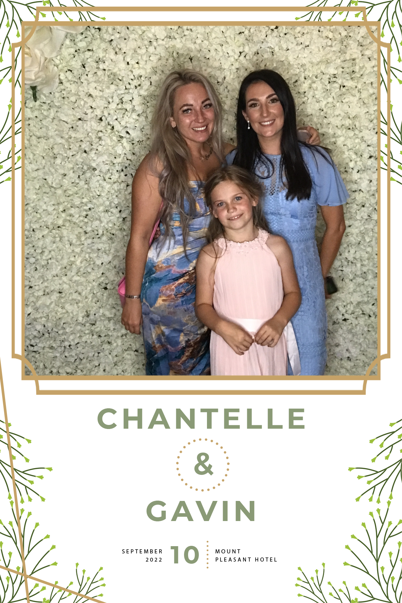 Chantelle and Gavin | View more photos from the event at gallery.blissbooth.co.uk/u/BlissBooth/Chantelle-and-Gavin
