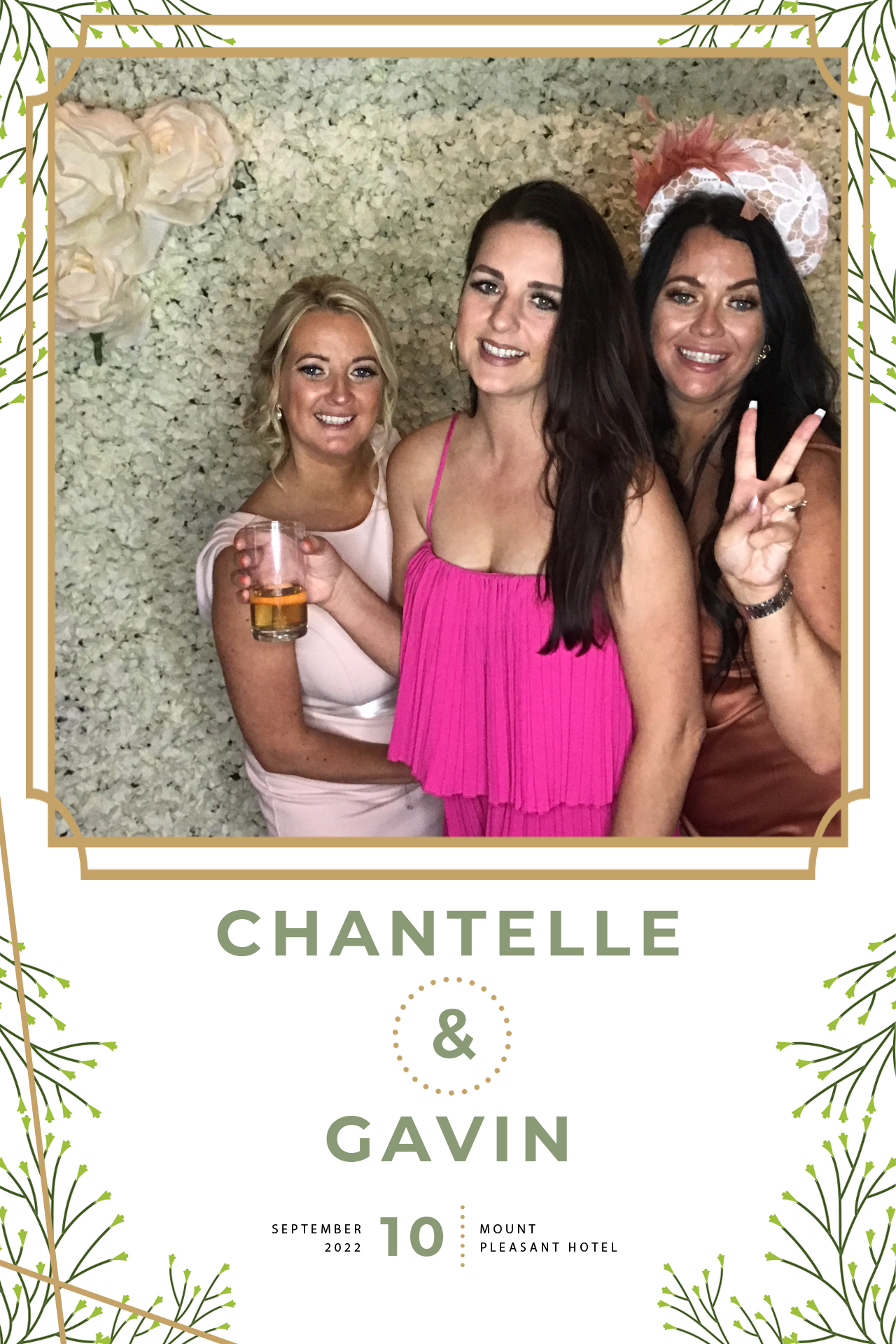 Chantelle and Gavin | View more photos from the event at gallery.blissbooth.co.uk/u/BlissBooth/Chantelle-and-Gavin