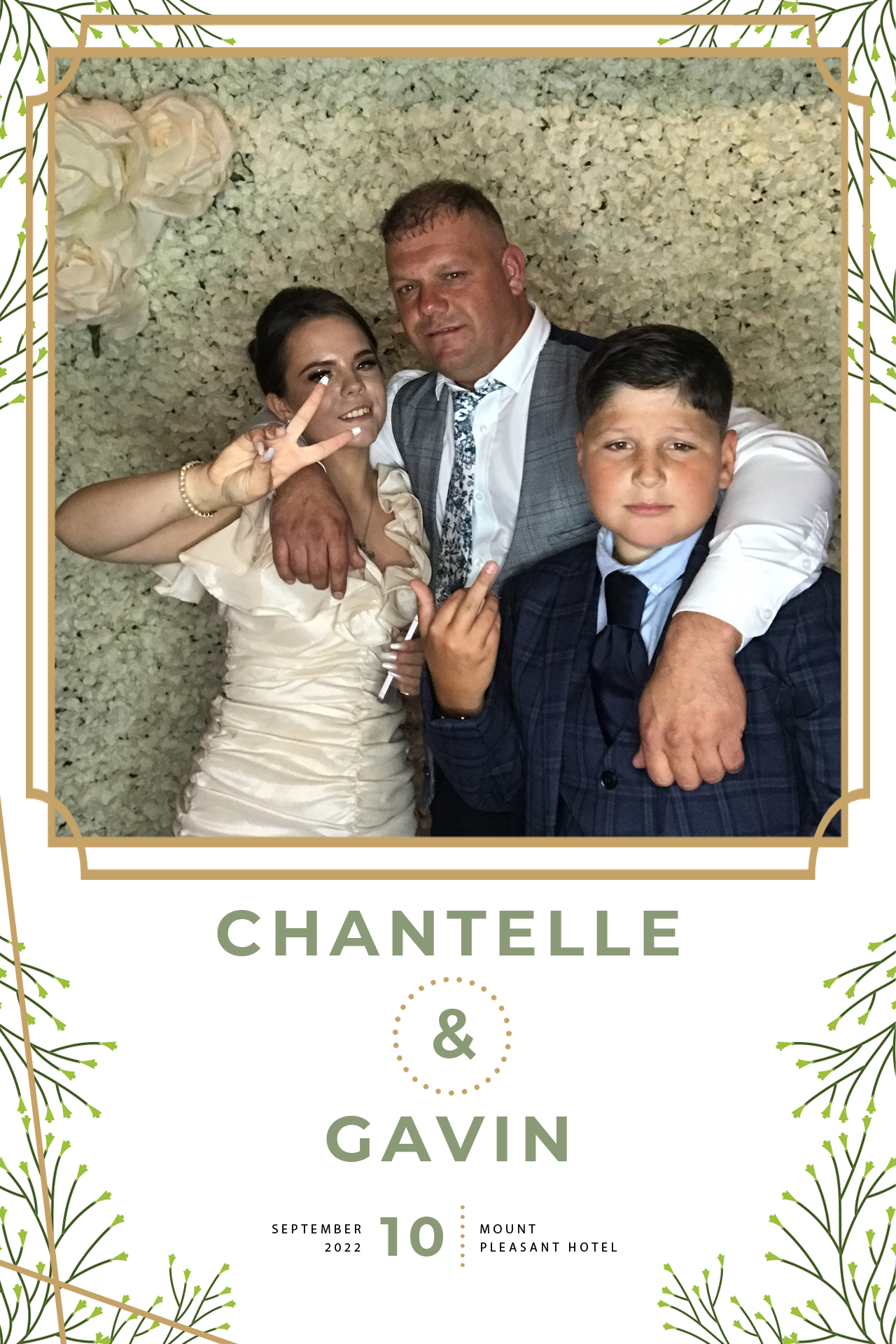 Chantelle and Gavin | View more photos from the event at gallery.blissbooth.co.uk/u/BlissBooth/Chantelle-and-Gavin