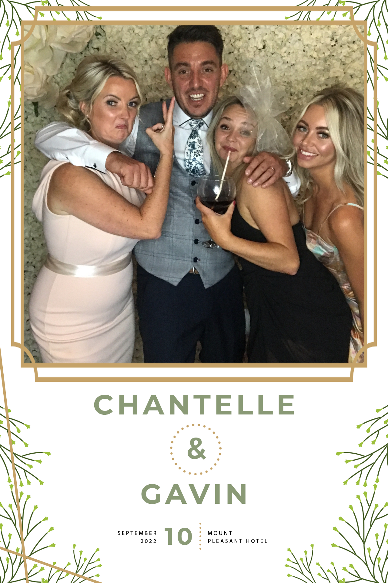 Chantelle and Gavin | View more photos from the event at gallery.blissbooth.co.uk/u/BlissBooth/Chantelle-and-Gavin