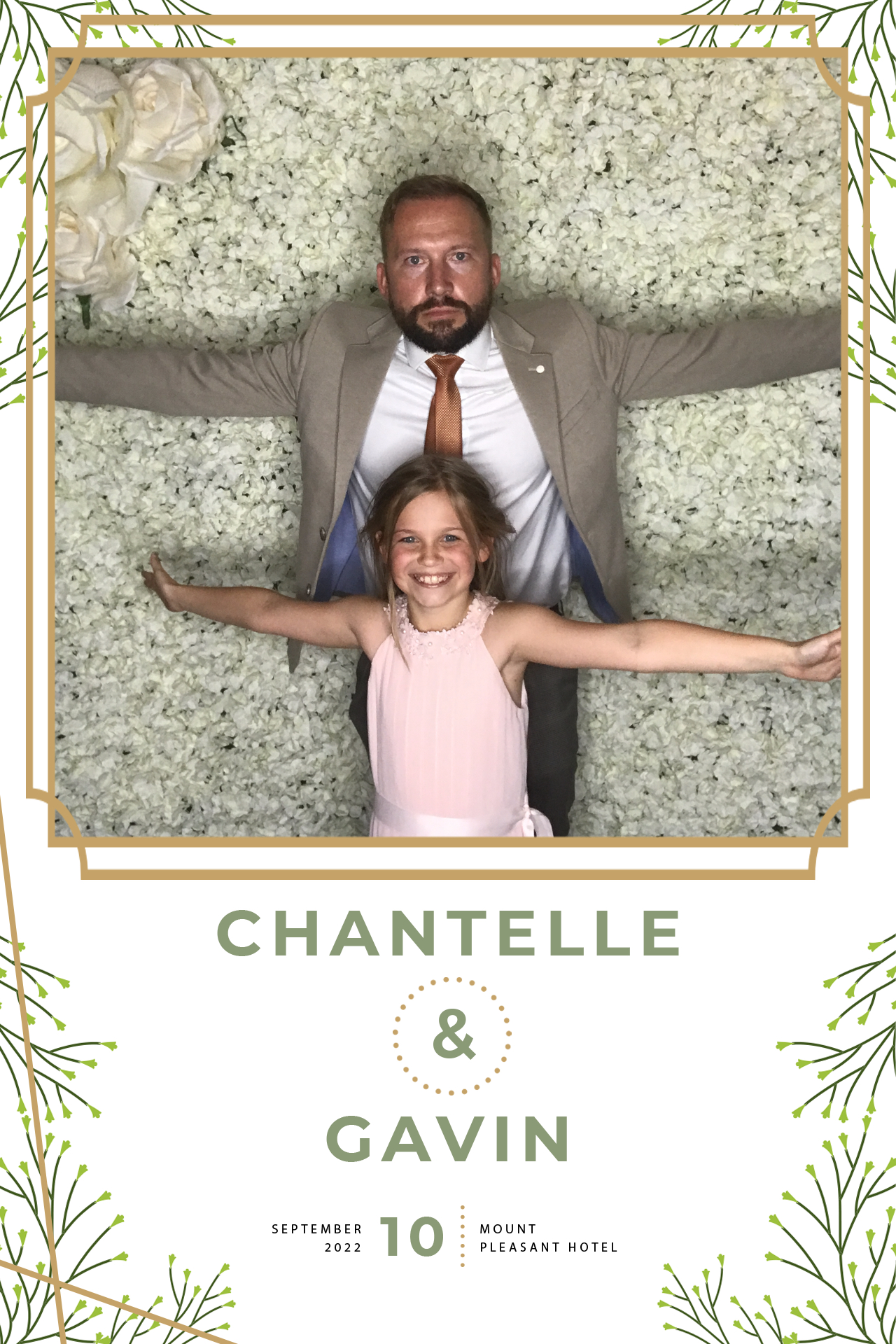 Chantelle and Gavin | View more photos from the event at gallery.blissbooth.co.uk/u/BlissBooth/Chantelle-and-Gavin