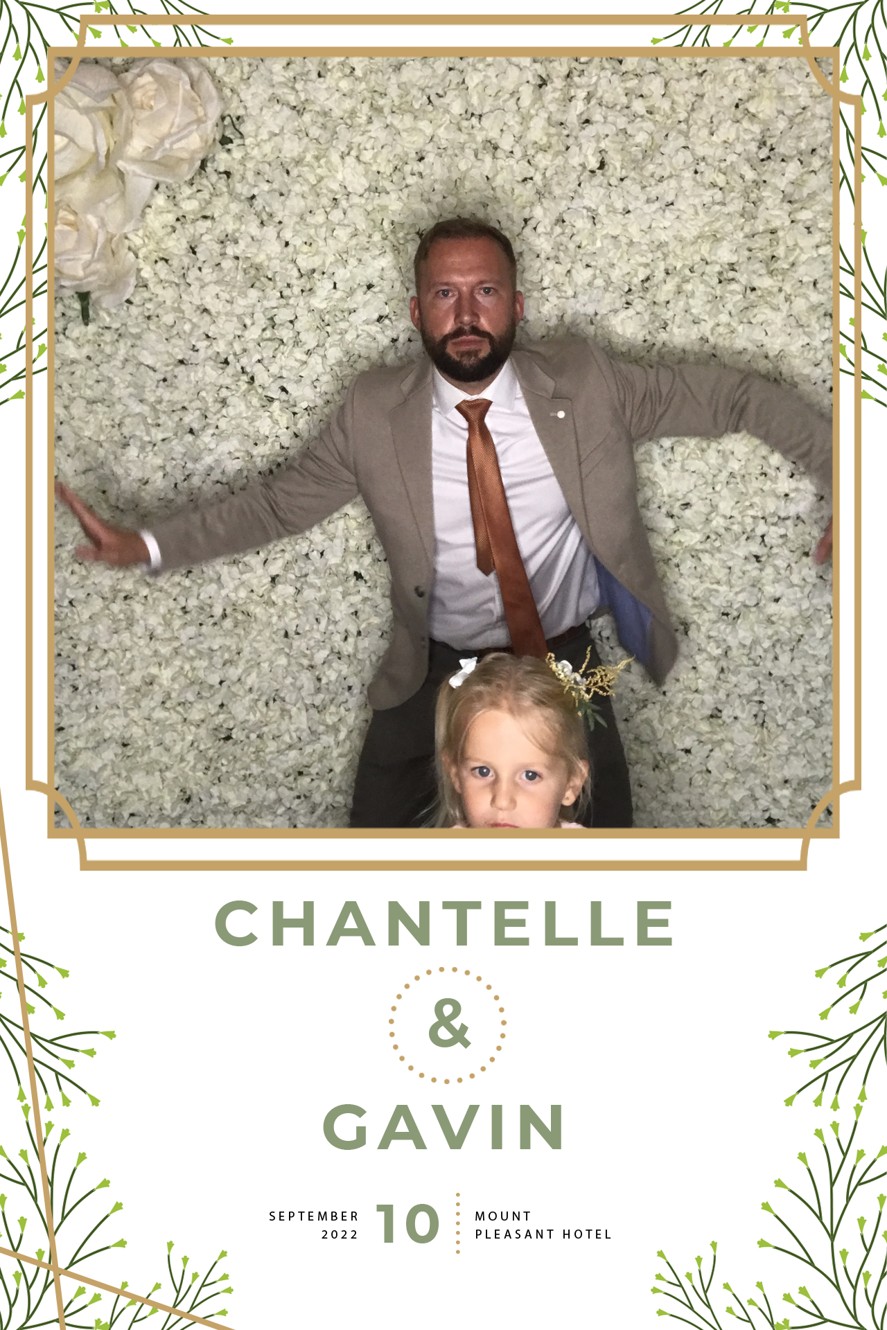 Chantelle and Gavin | View more photos from the event at gallery.blissbooth.co.uk/u/BlissBooth/Chantelle-and-Gavin