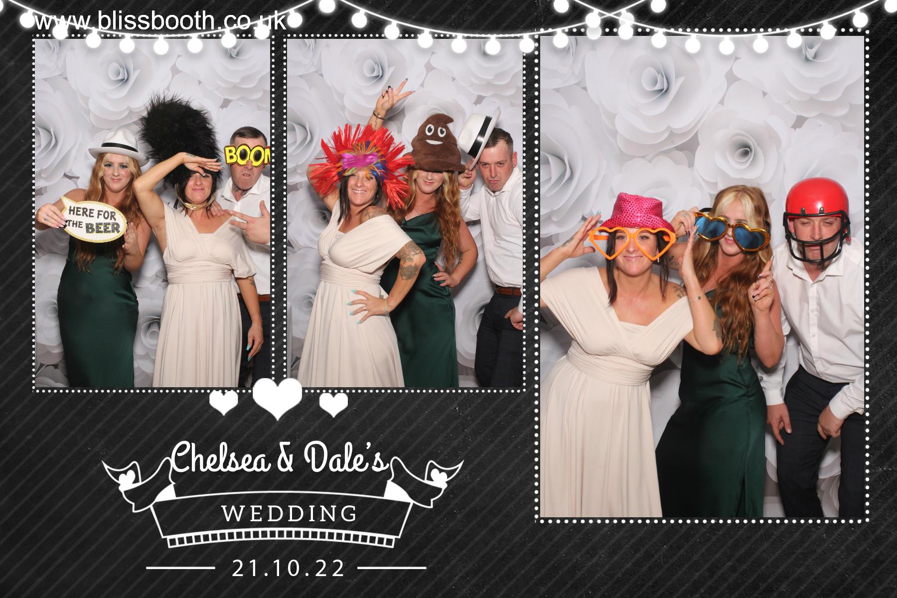 Chelsea and Dale | View more photos from the event at gallery.blissbooth.co.uk/u/BlissBooth/Chelsea-and-Dale