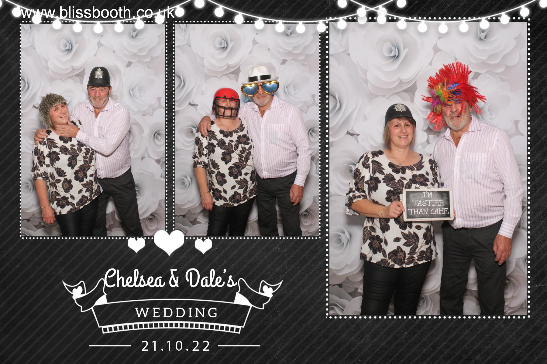 Chelsea and Dale | View more photos from the event at gallery.blissbooth.co.uk/u/BlissBooth/Chelsea-and-Dale