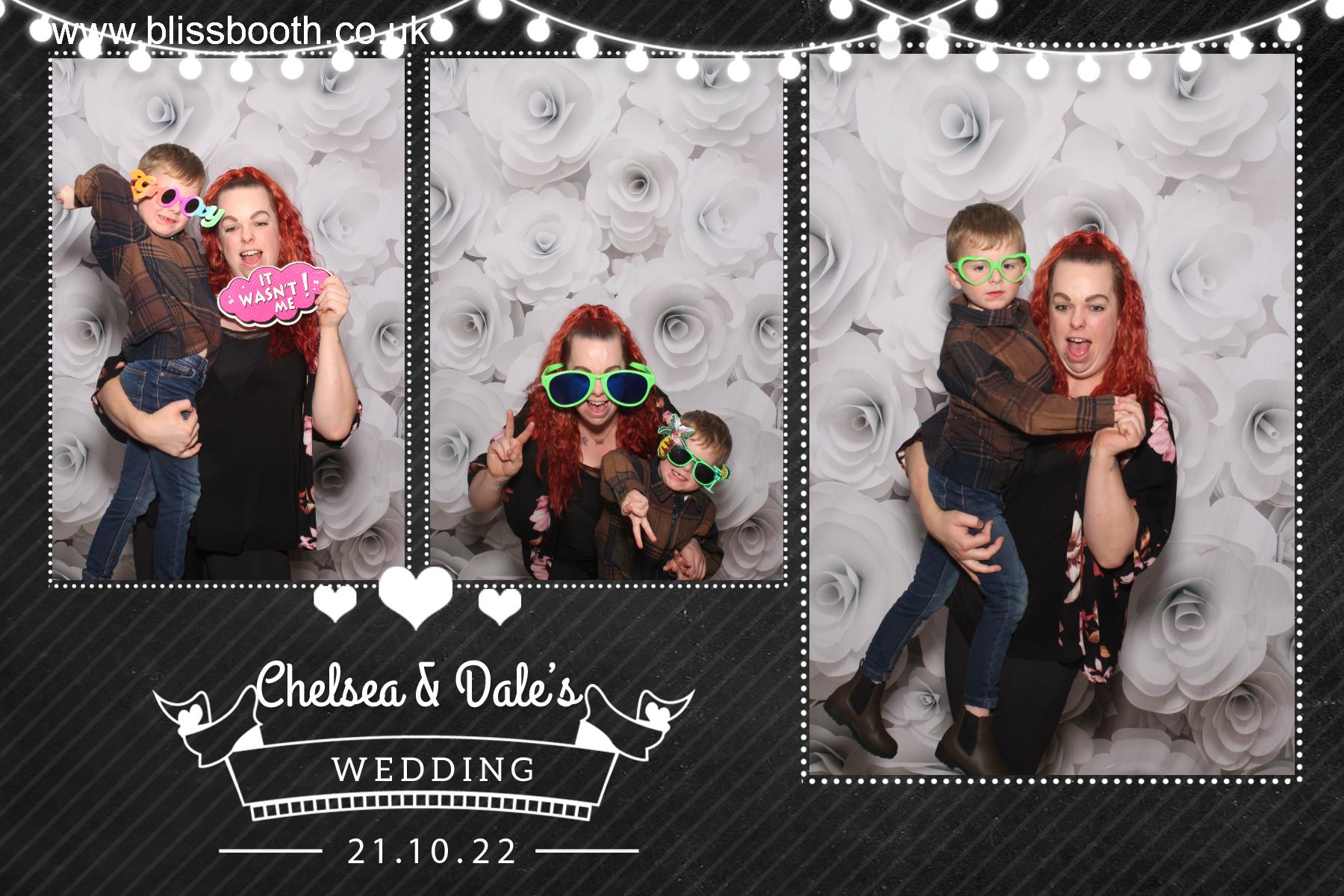 Chelsea and Dale | View more photos from the event at gallery.blissbooth.co.uk/u/BlissBooth/Chelsea-and-Dale