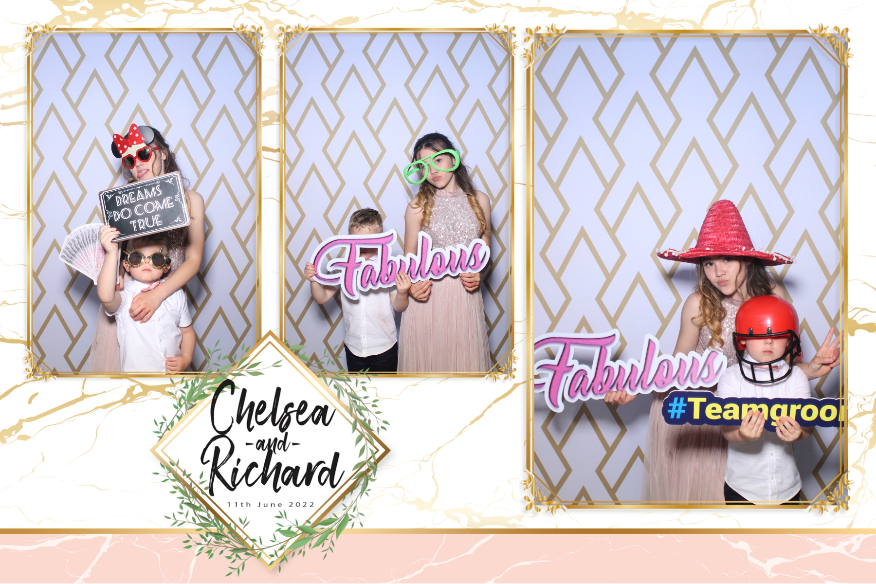 Chelsea and Richard | View more photos from the event at gallery.blissbooth.co.uk/u/BlissBooth/Chelsea-and-Richard