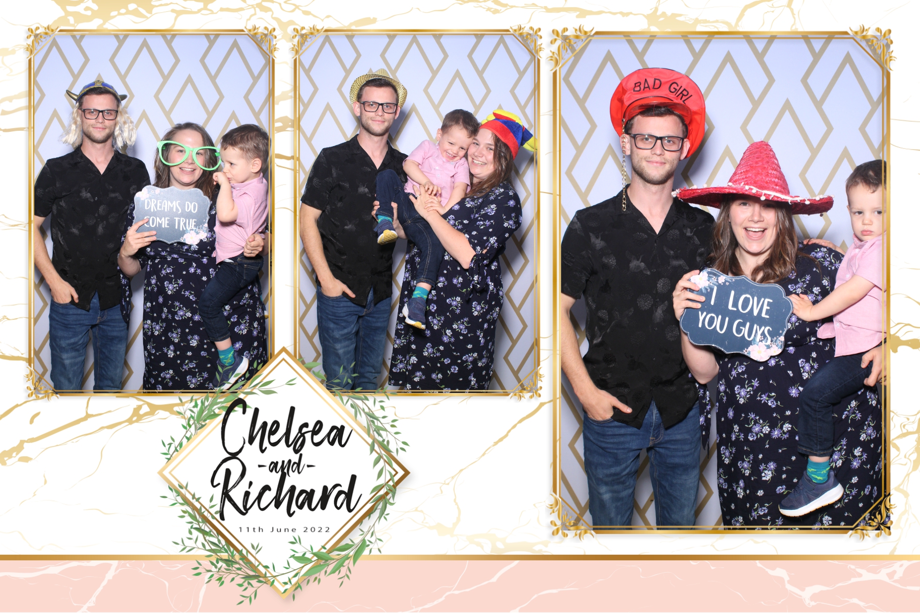 Chelsea and Richard | View more photos from the event at gallery.blissbooth.co.uk/u/BlissBooth/Chelsea-and-Richard