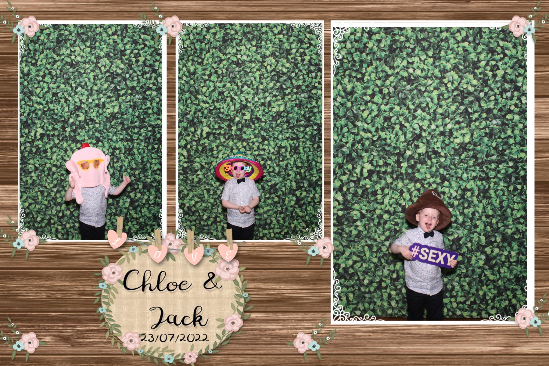 Chloe and Jack | View more photos from the event at gallery.blissbooth.co.uk/u/BlissBooth/Chloe-and-Jack
