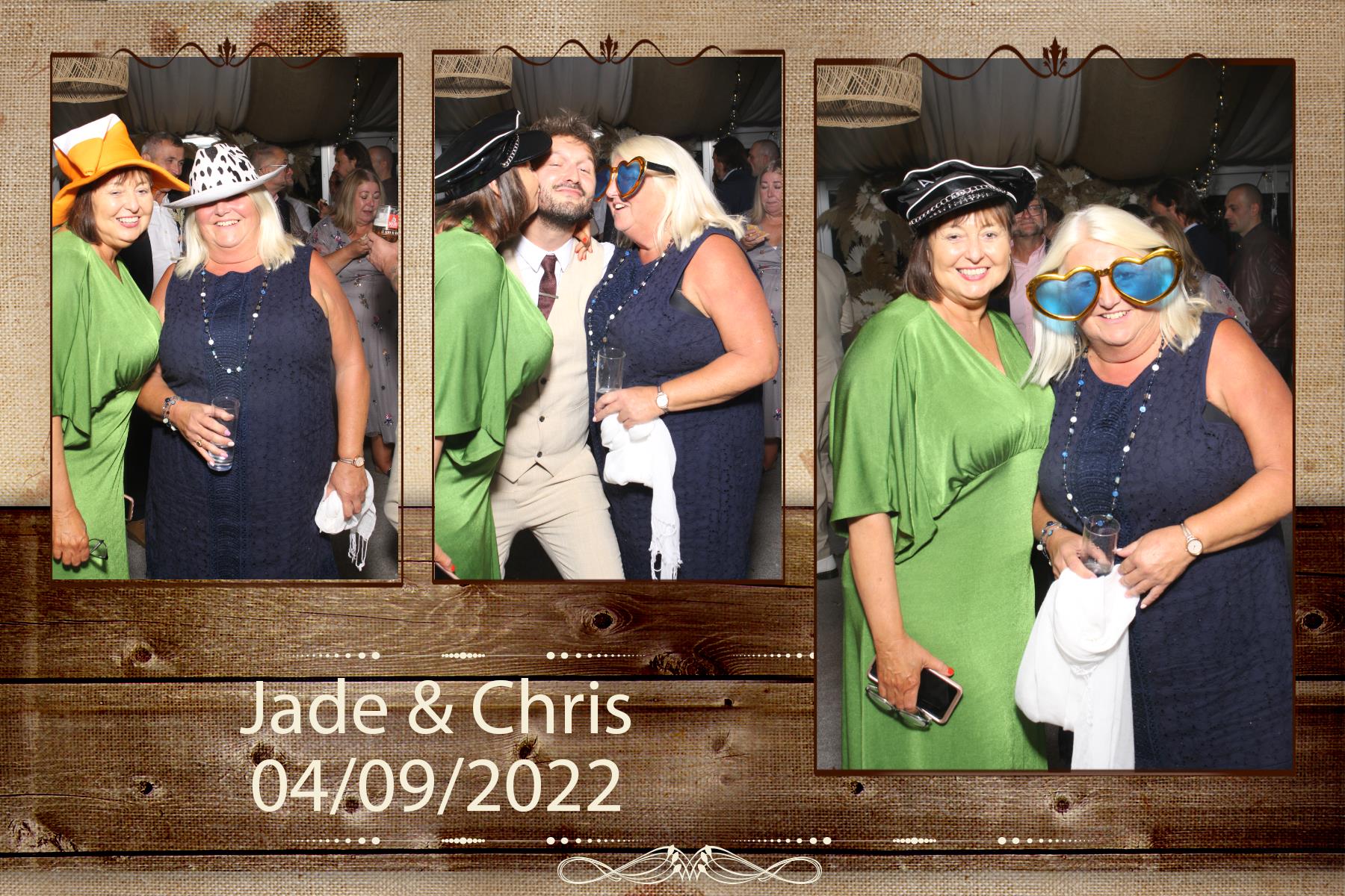 Chris and Jade's | View more photos from the event at gallery.blissbooth.co.uk/u/BlissBooth/Chris-and-Jades