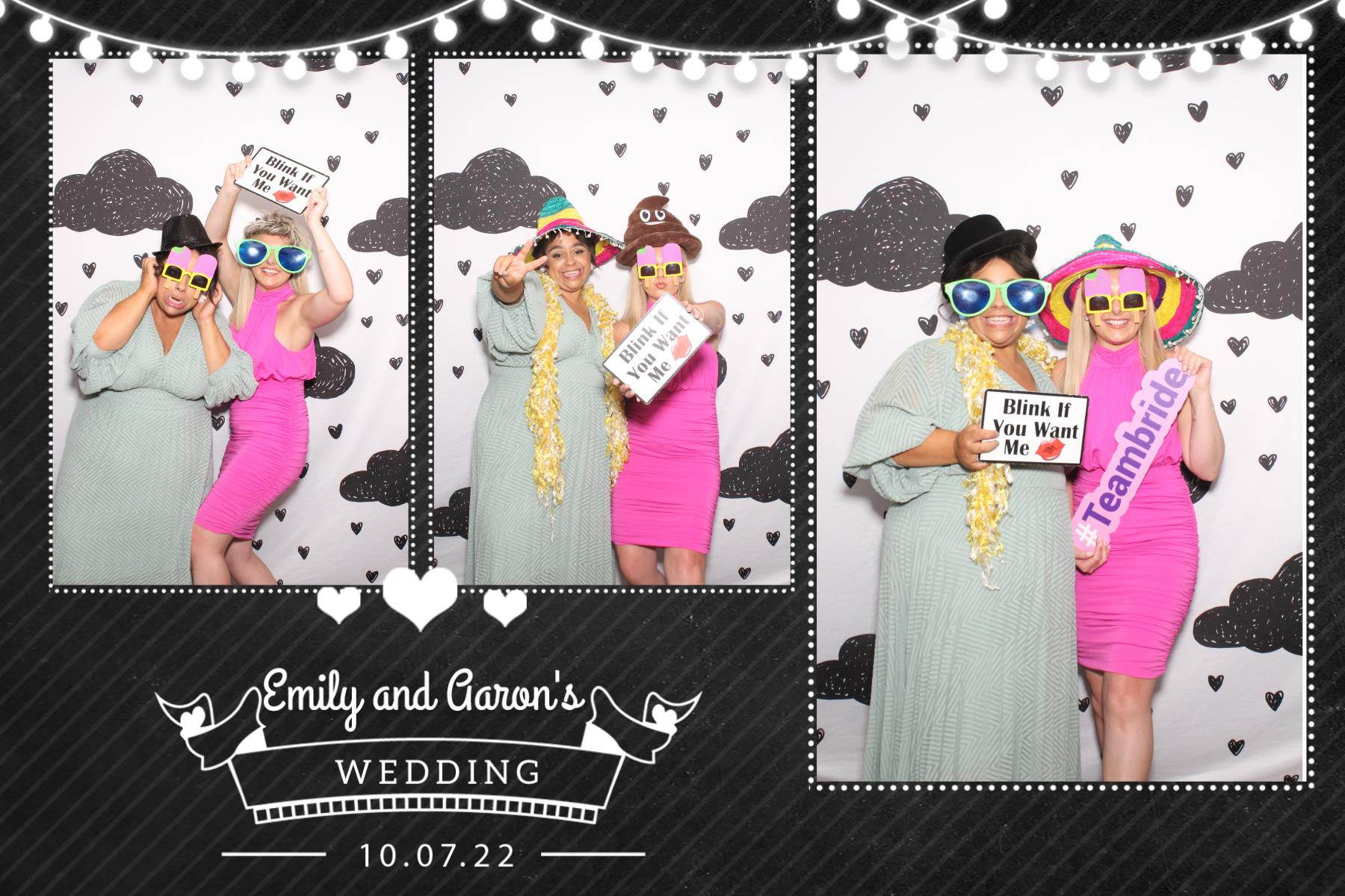 Emily and Aaron | View more photos from the event at gallery.blissbooth.co.uk/u/BlissBooth/Emily-and-Aaron
