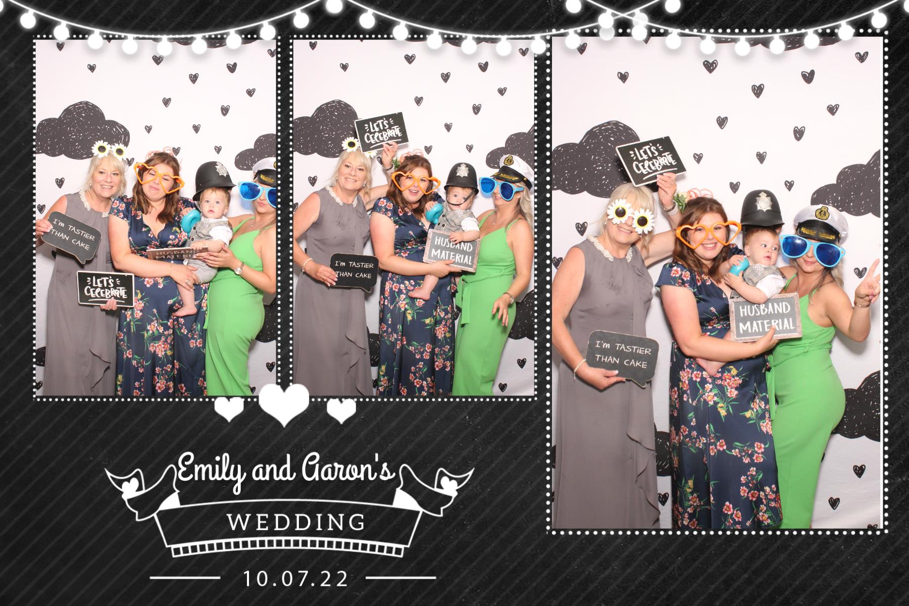 Emily and Aaron | View more photos from the event at gallery.blissbooth.co.uk/u/BlissBooth/Emily-and-Aaron