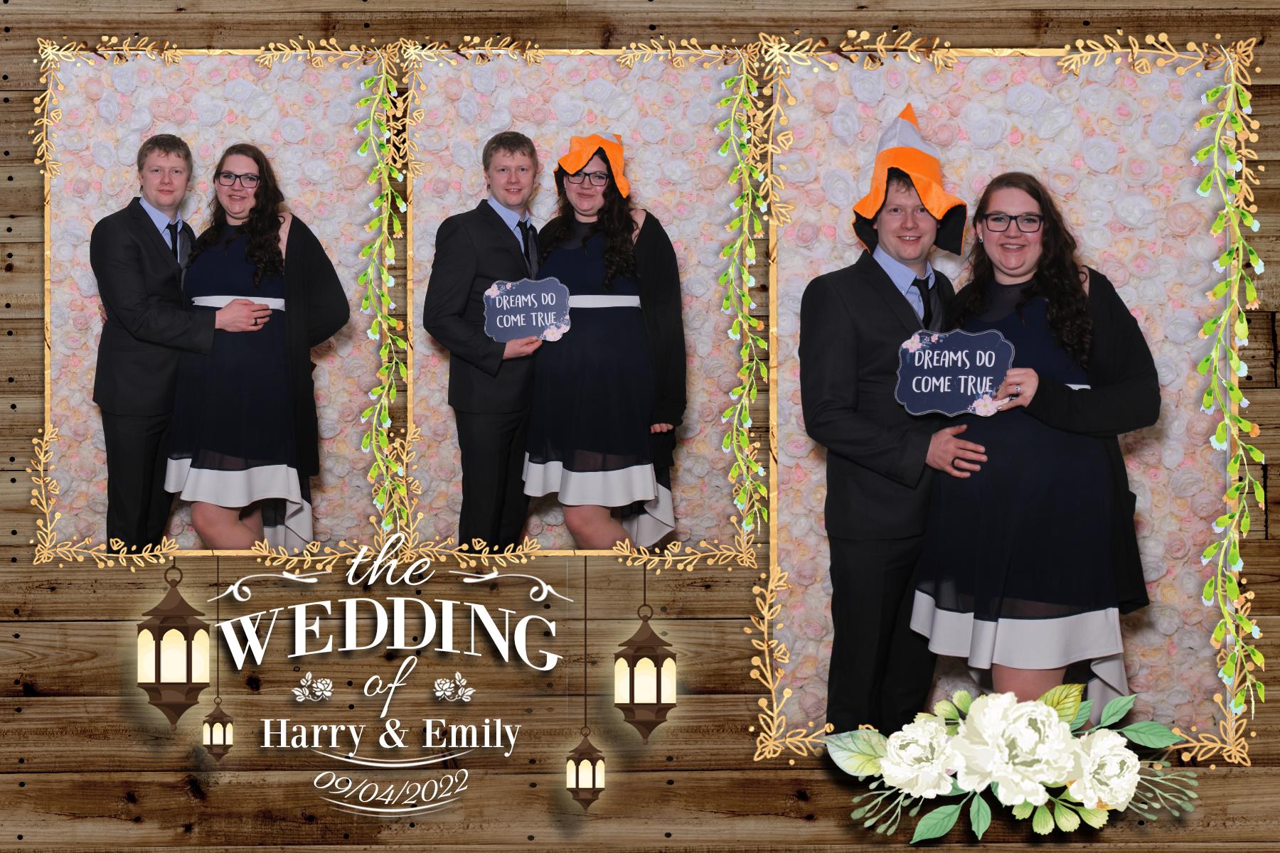 Harry and Emily | View more photos from the event at gallery.blissbooth.co.uk/u/BlissBooth/Harry-and-Emily