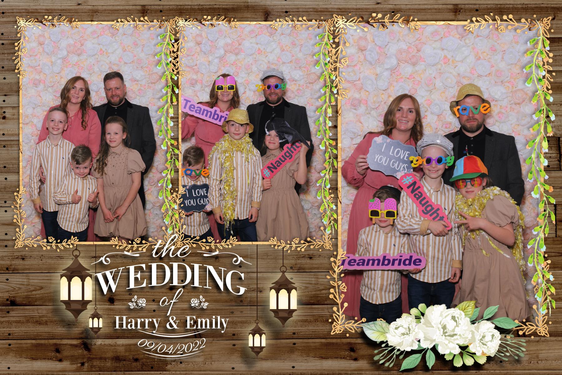 Harry and Emily | View more photos from the event at gallery.blissbooth.co.uk/u/BlissBooth/Harry-and-Emily