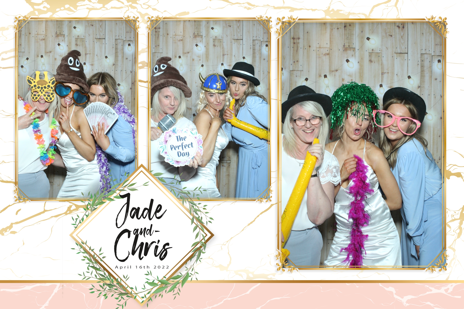 Jade and Chris | View more photos from the event at gallery.blissbooth.co.uk/u/BlissBooth/Jade-and-Chris