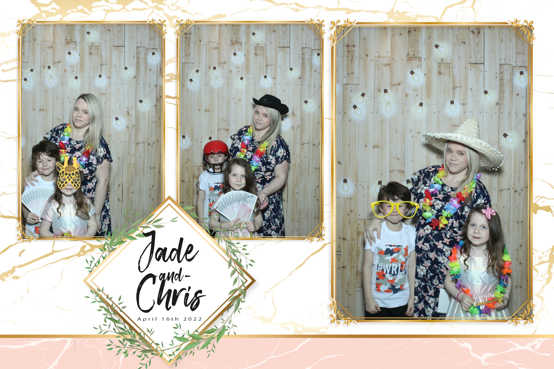 Jade and Chris | View more photos from the event at gallery.blissbooth.co.uk/u/BlissBooth/Jade-and-Chris
