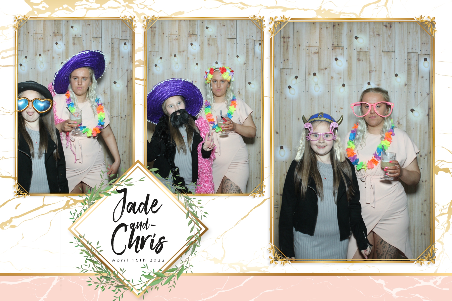 Jade and Chris | View more photos from the event at gallery.blissbooth.co.uk/u/BlissBooth/Jade-and-Chris