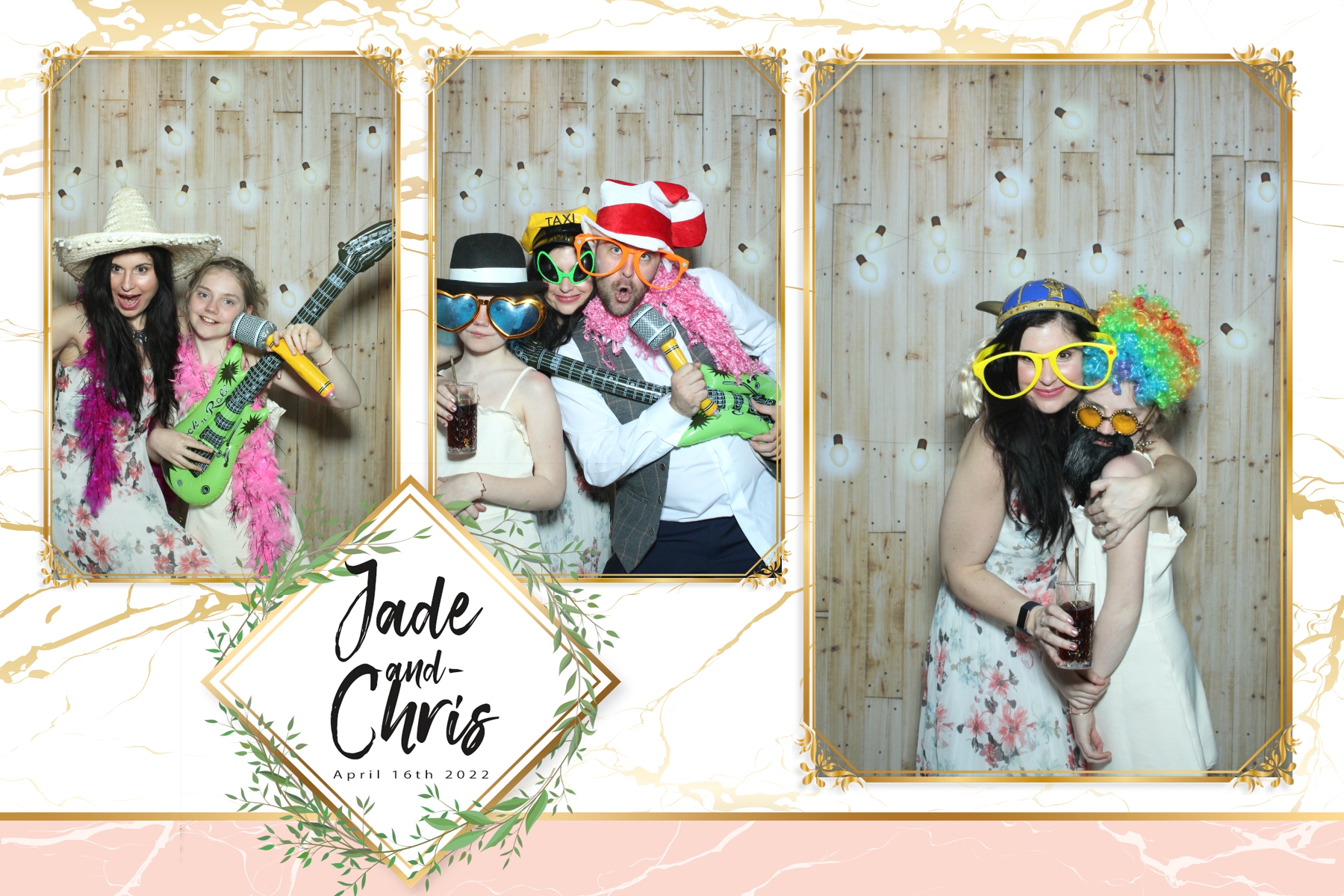 Jade and Chris | View more photos from the event at gallery.blissbooth.co.uk/u/BlissBooth/Jade-and-Chris