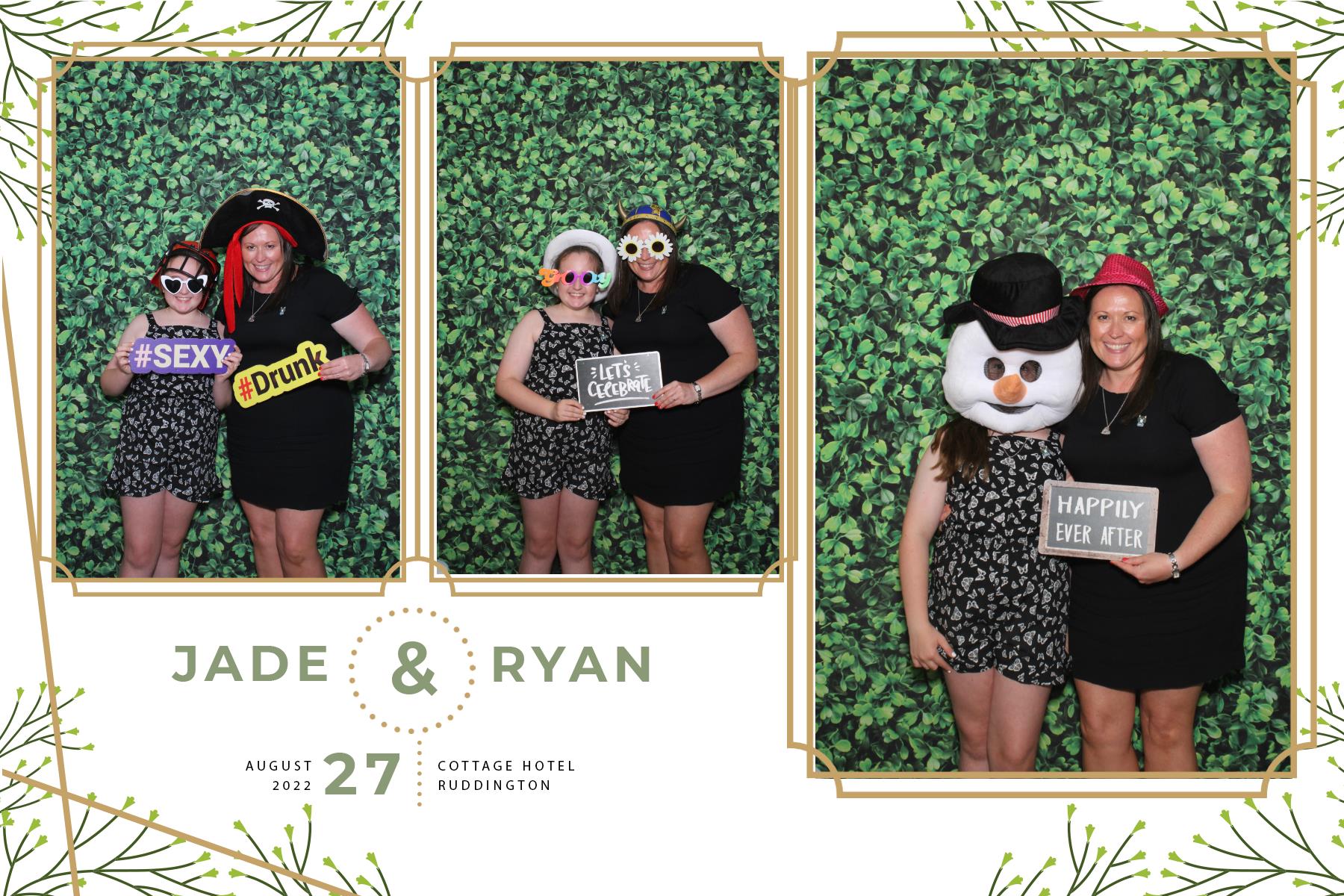 Jade and Ryan | View more photos from the event at gallery.blissbooth.co.uk/u/BlissBooth/Jade-and-Ryan
