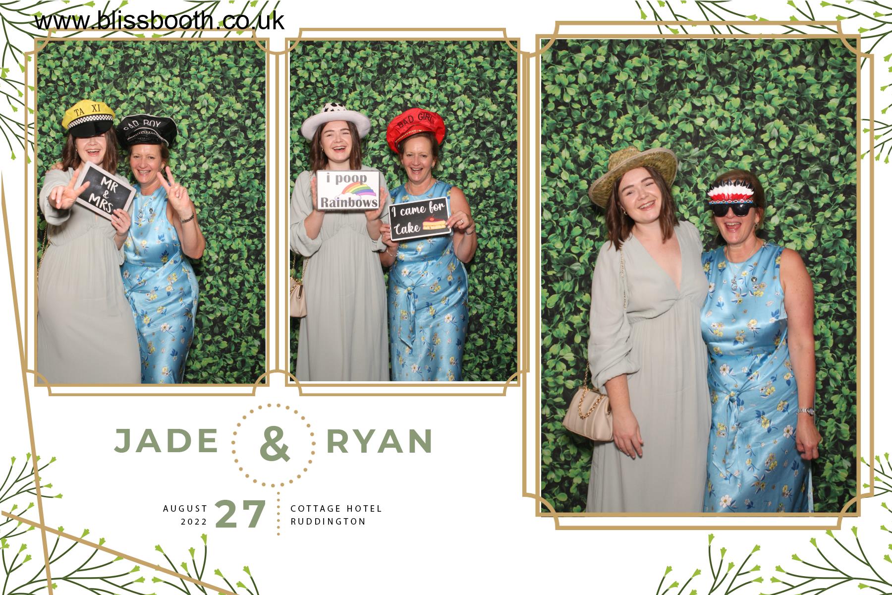 Jade and Ryan | View more photos from the event at gallery.blissbooth.co.uk/u/BlissBooth/Jade-and-Ryan