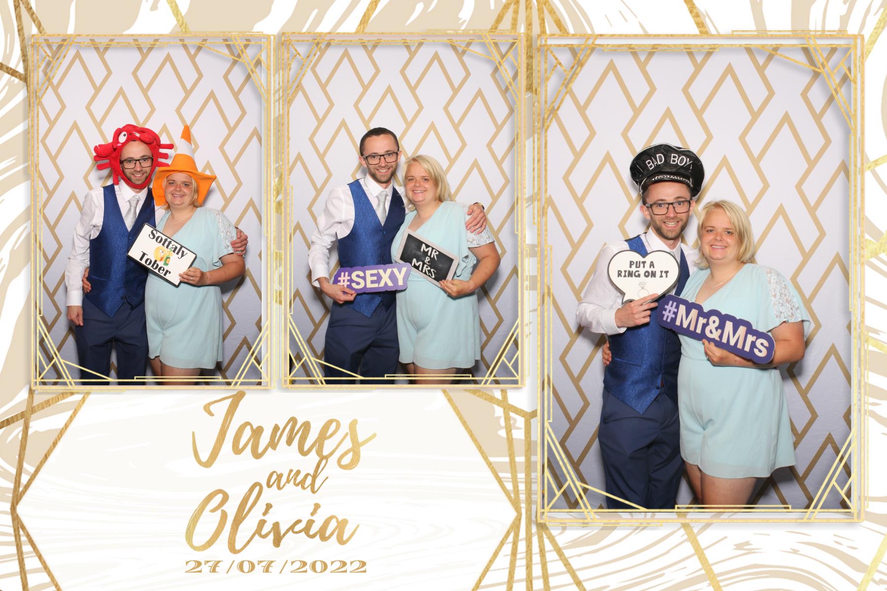 James and Olivia | View more photos from the event at gallery.blissbooth.co.uk/u/BlissBooth/James-and-Olivia
