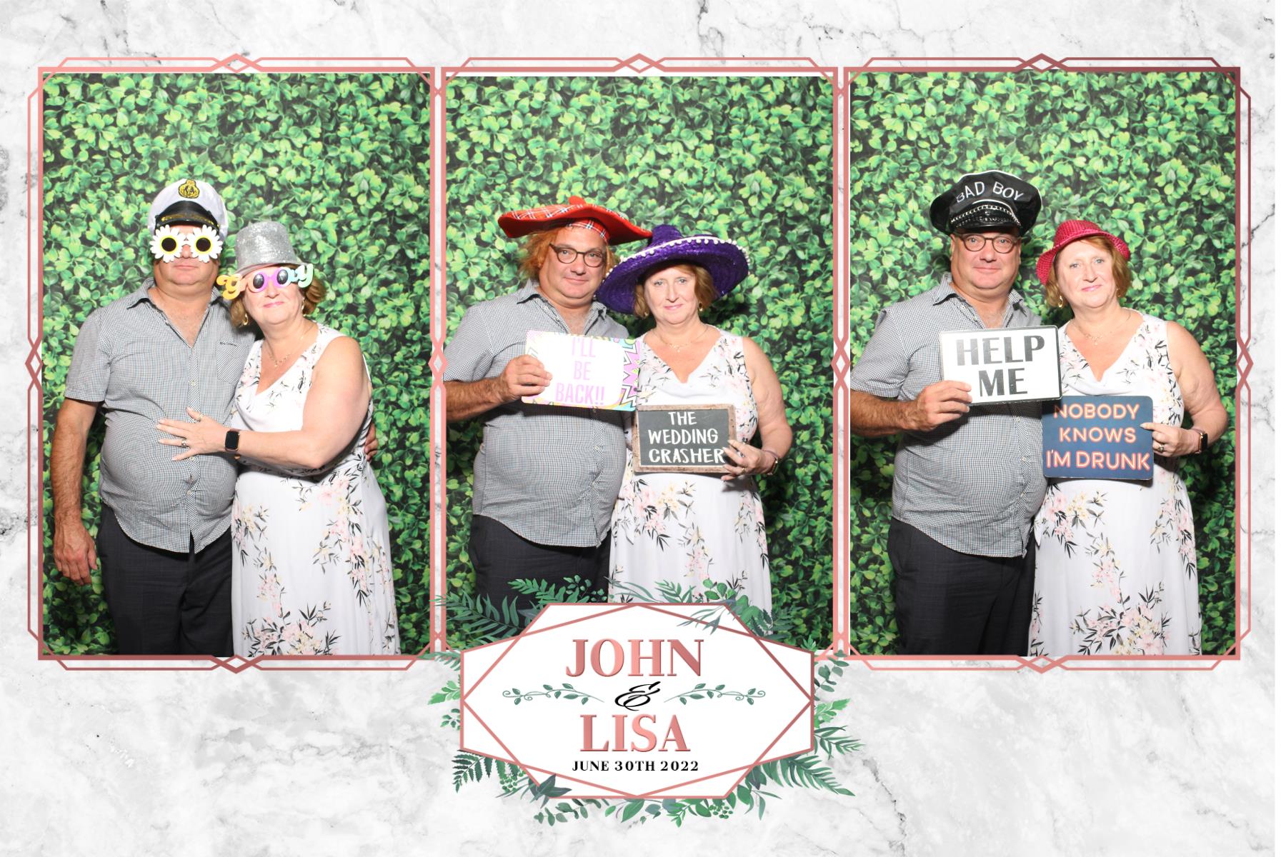 John and Lisa | View more photos from the event at gallery.blissbooth.co.uk/u/BlissBooth/John-and-Lisa