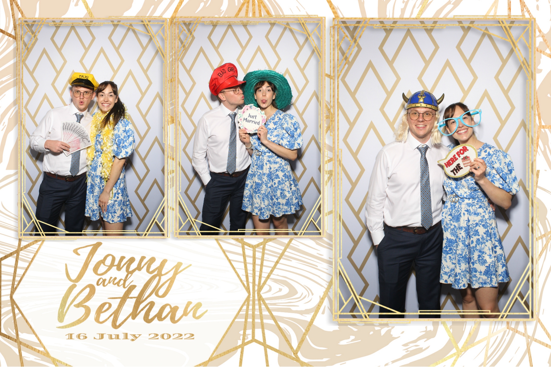 Jonny and Bethan | View more photos from the event at gallery.blissbooth.co.uk/u/BlissBooth/Jonny-and-Bethan