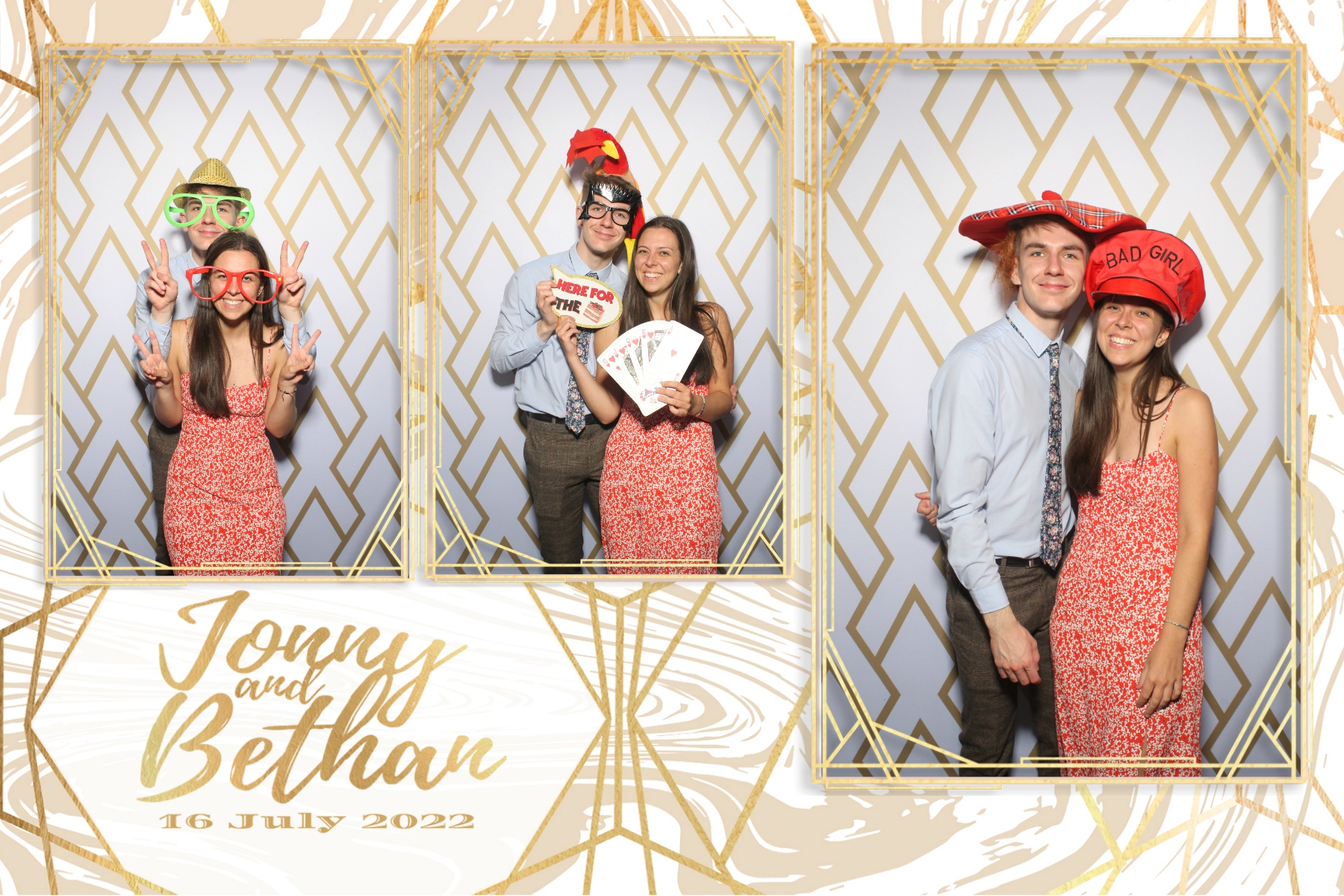 Jonny and Bethan | View more photos from the event at gallery.blissbooth.co.uk/u/BlissBooth/Jonny-and-Bethan