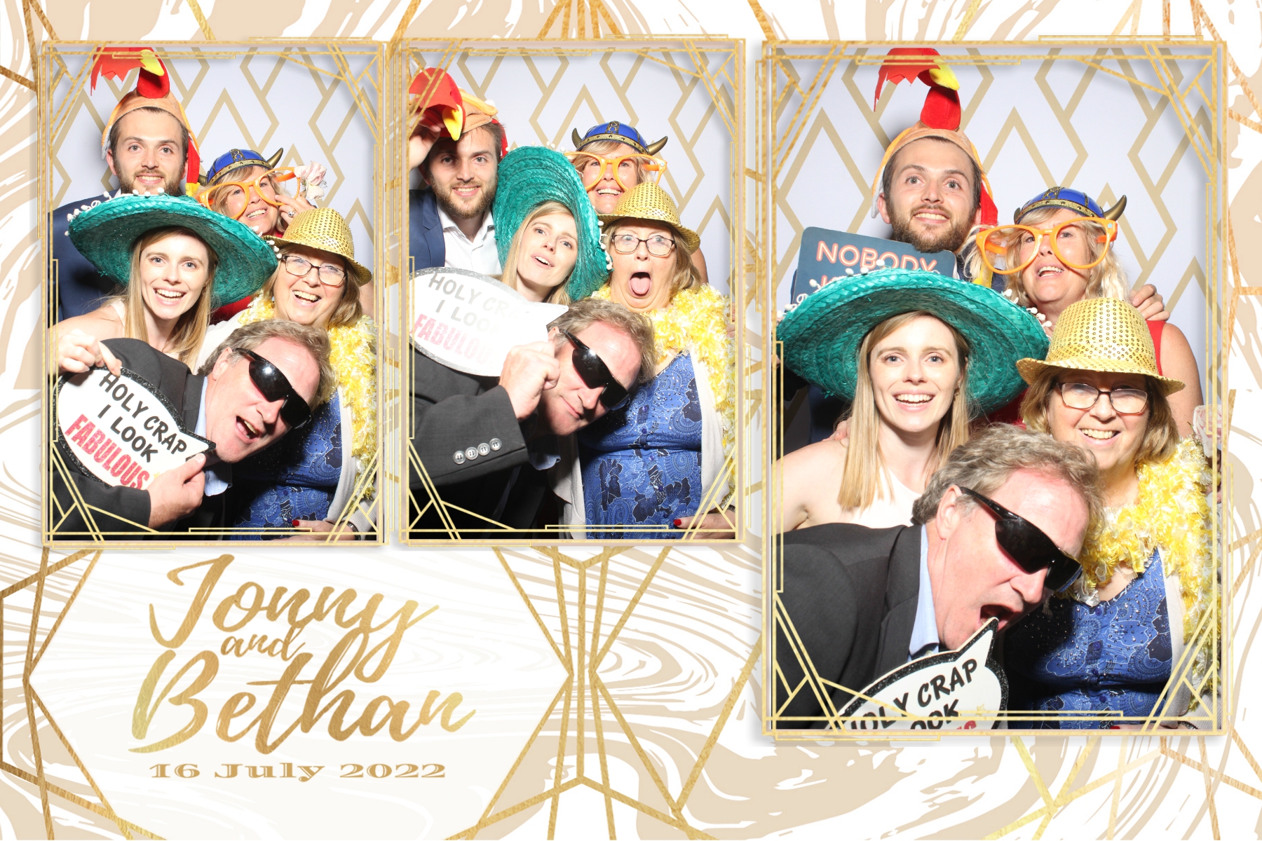Jonny and Bethan | View more photos from the event at gallery.blissbooth.co.uk/u/BlissBooth/Jonny-and-Bethan