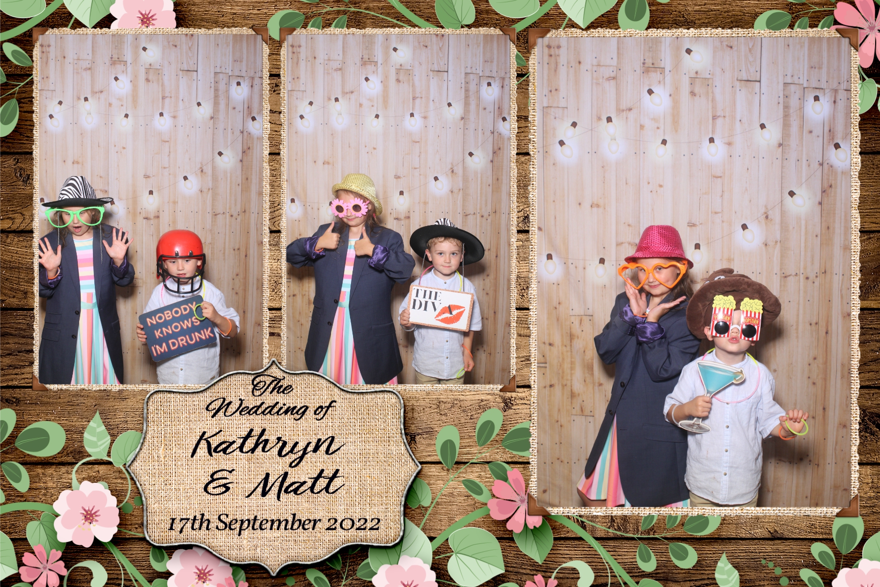 Kathryn and Matt | View more photos from the event at gallery.blissbooth.co.uk/u/BlissBooth/Kathryn-and-Matt