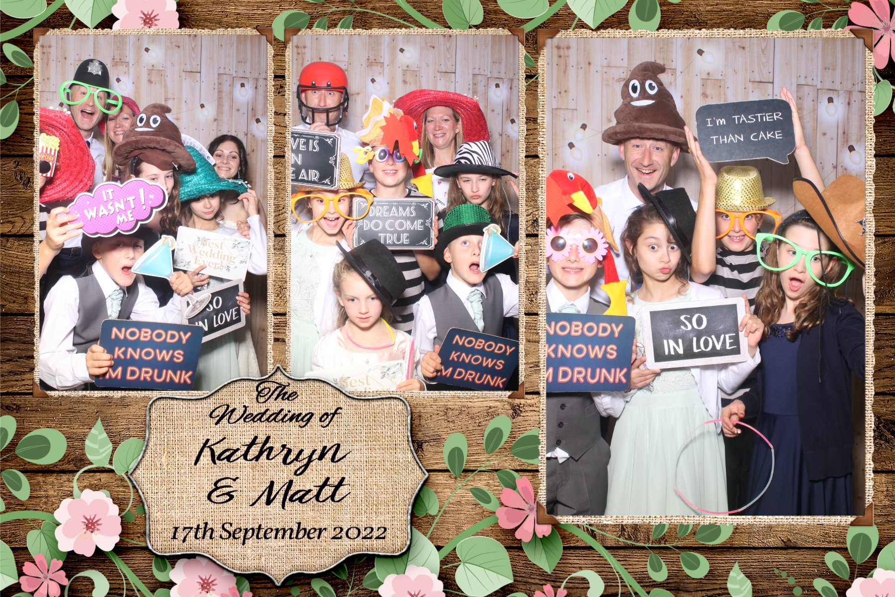 Kathryn and Matt | View more photos from the event at gallery.blissbooth.co.uk/u/BlissBooth/Kathryn-and-Matt