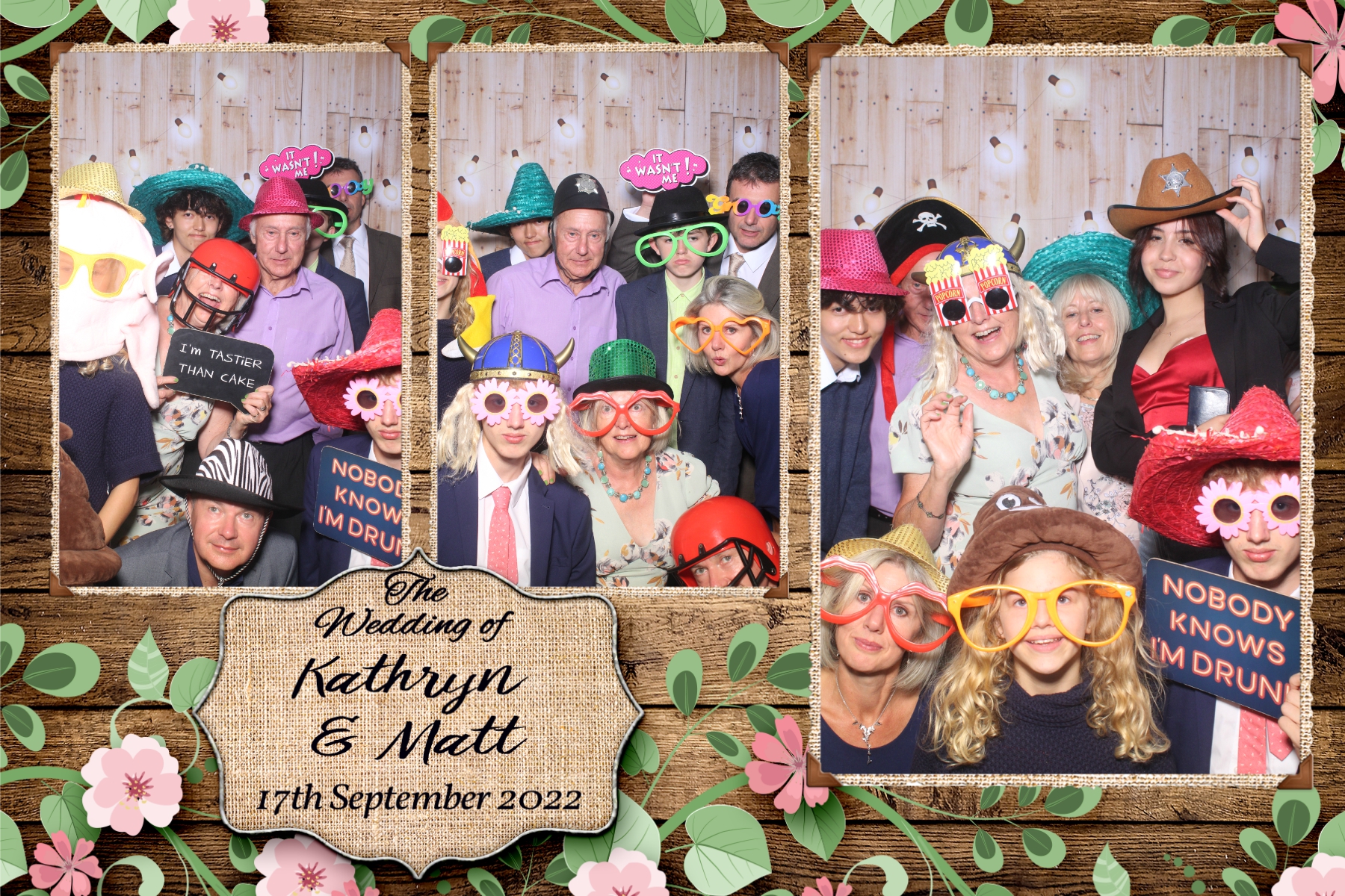 Kathryn and Matt | View more photos from the event at gallery.blissbooth.co.uk/u/BlissBooth/Kathryn-and-Matt