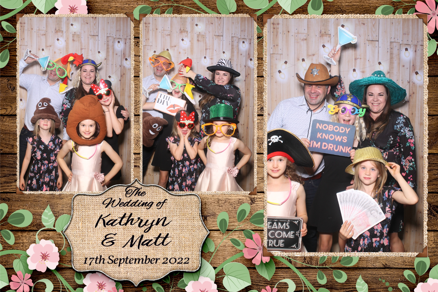 Kathryn and Matt | View more photos from the event at gallery.blissbooth.co.uk/u/BlissBooth/Kathryn-and-Matt