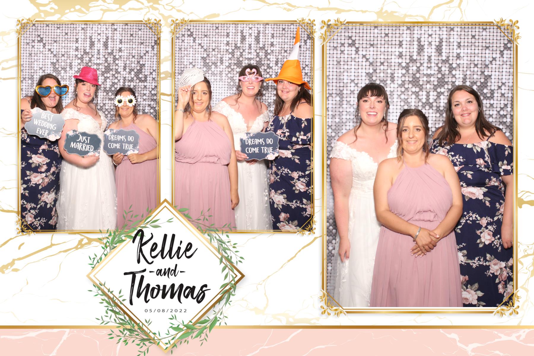 Kellie and Thomas | View more photos from the event at gallery.blissbooth.co.uk/u/BlissBooth/Kellie-and-Thomas