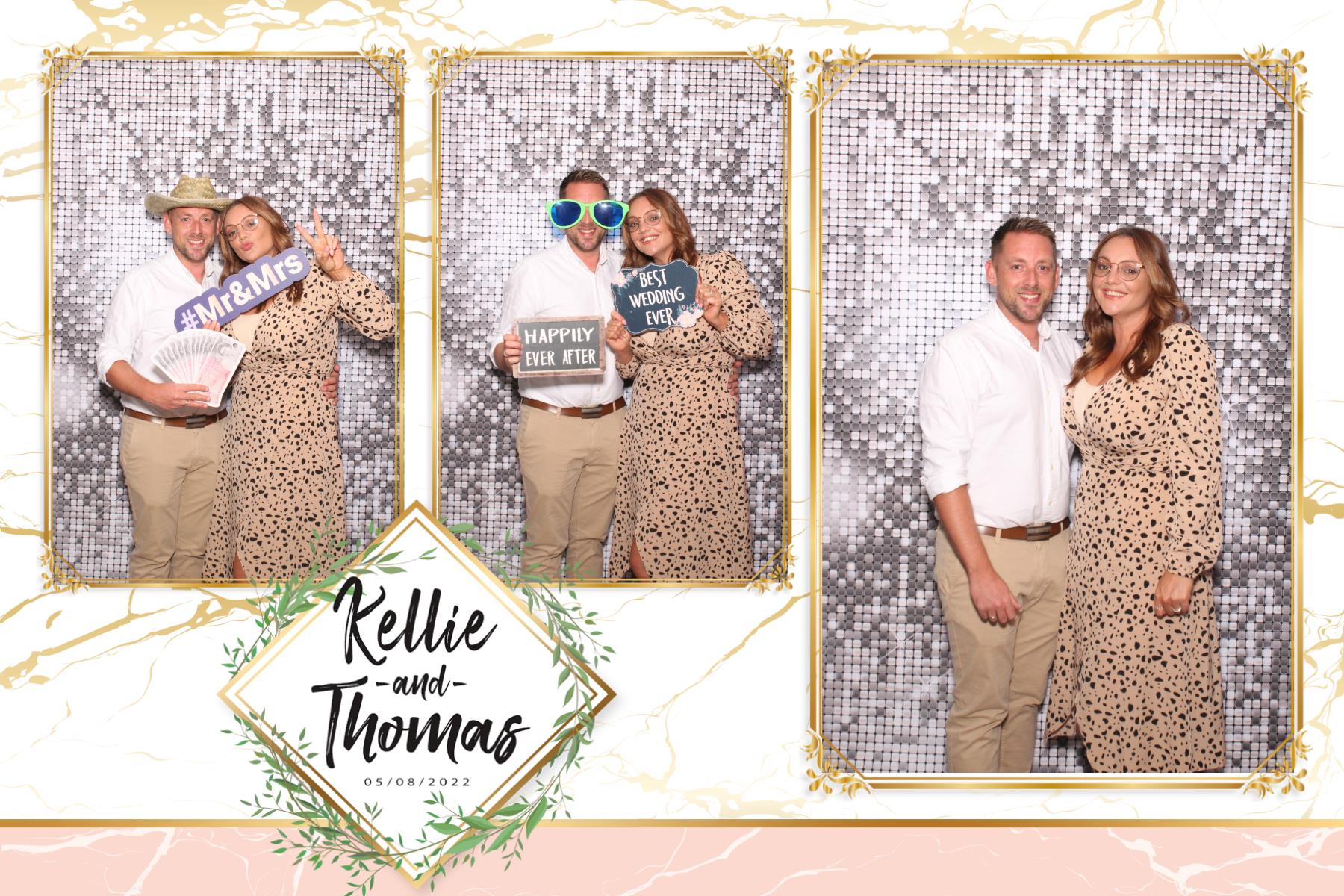 Kellie and Thomas | View more photos from the event at gallery.blissbooth.co.uk/u/BlissBooth/Kellie-and-Thomas