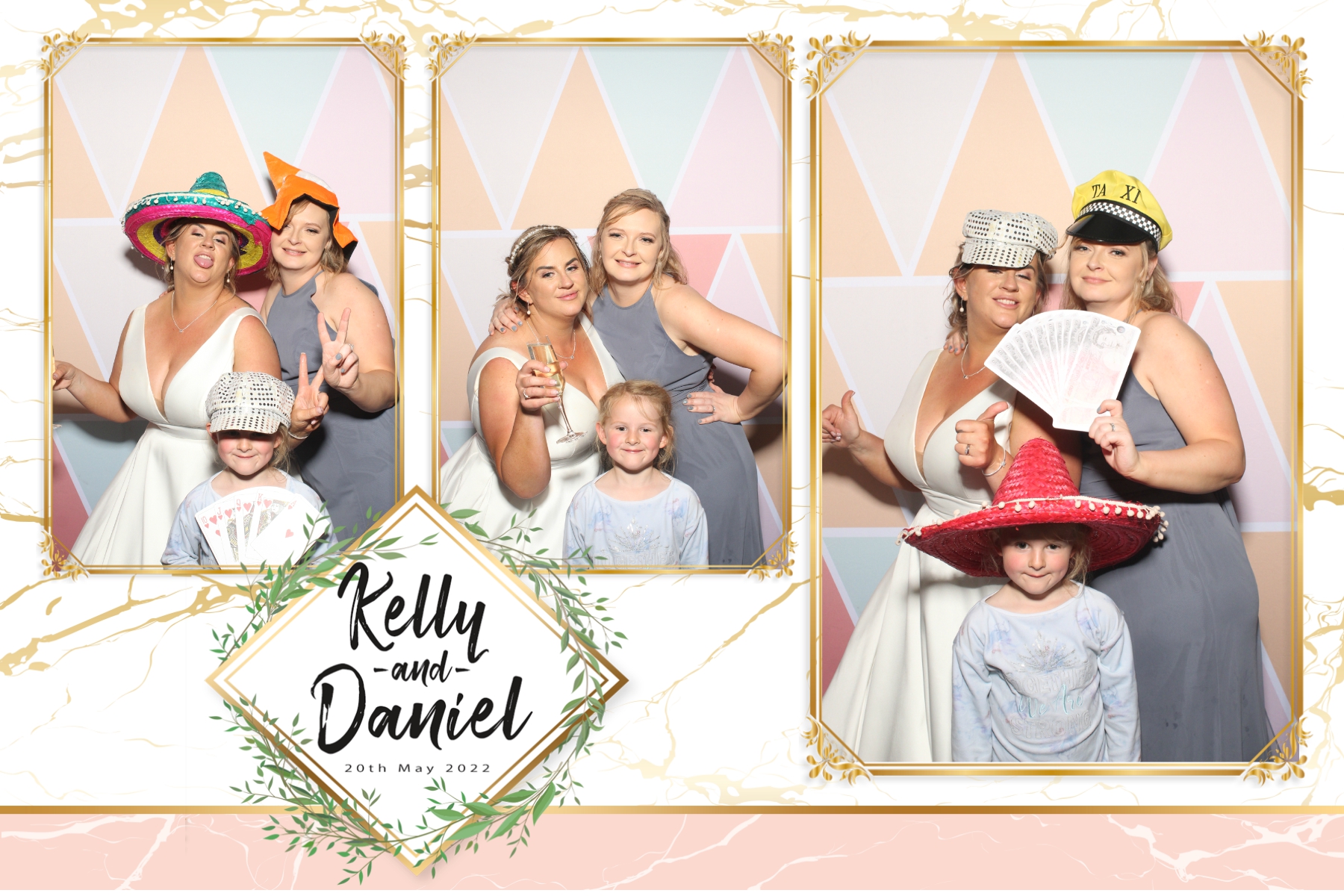 Kelly and Daniel | View more photos from the event at gallery.blissbooth.co.uk/u/BlissBooth/Kelly-and-Daniel-0