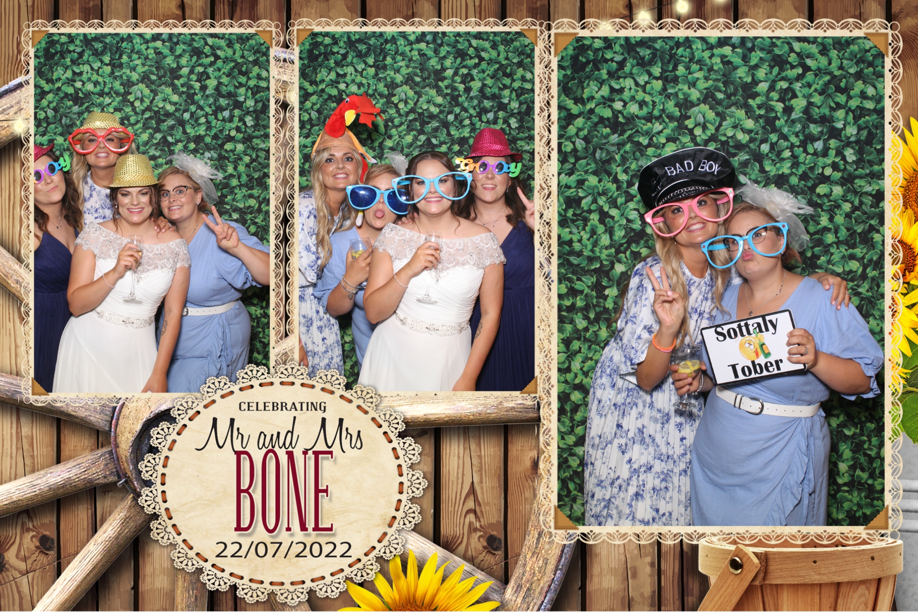Kyle and Hollie | View more photos from the event at gallery.blissbooth.co.uk/u/BlissBooth/Kyle-and-Hollie