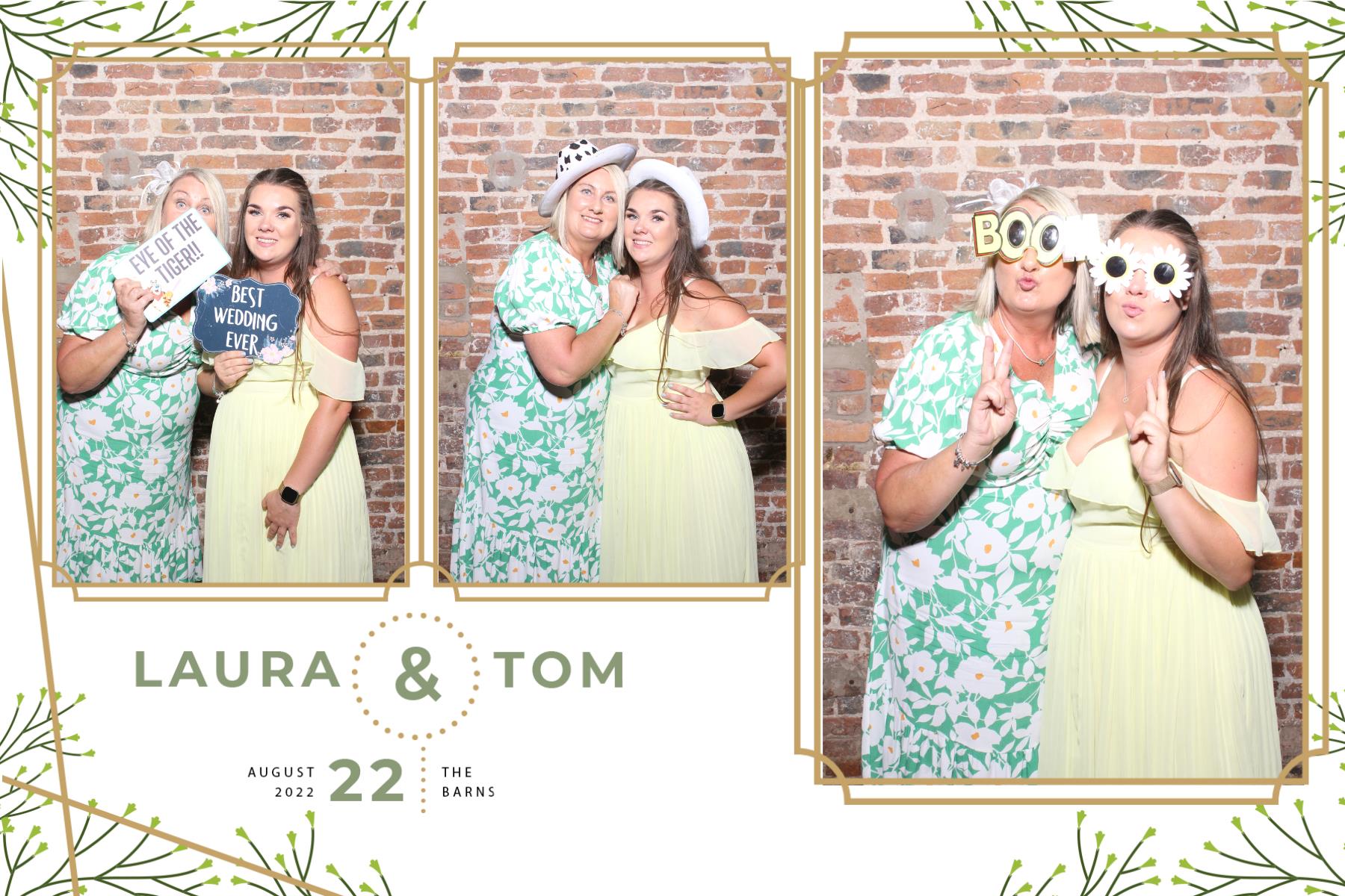 Laura and Tom | View more photos from the event at gallery.blissbooth.co.uk/u/BlissBooth/Laura-and-Tom-0