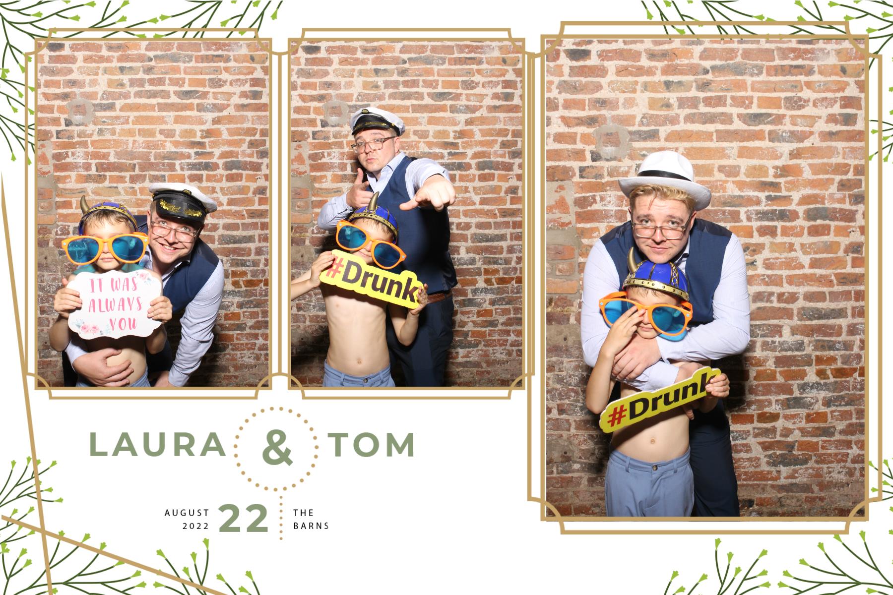 Laura and Tom | View more photos from the event at gallery.blissbooth.co.uk/u/BlissBooth/Laura-and-Tom-0