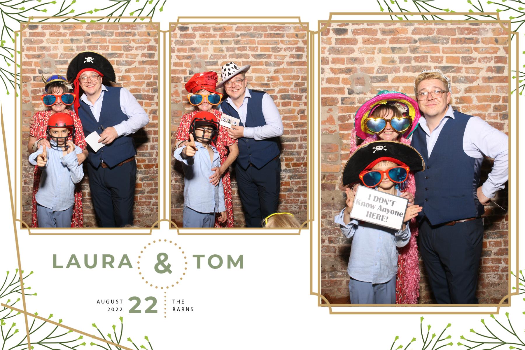 Laura and Tom | View more photos from the event at gallery.blissbooth.co.uk/u/BlissBooth/Laura-and-Tom-0