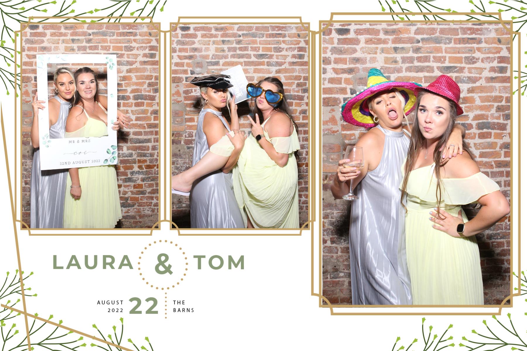 Laura and Tom | View more photos from the event at gallery.blissbooth.co.uk/u/BlissBooth/Laura-and-Tom-0