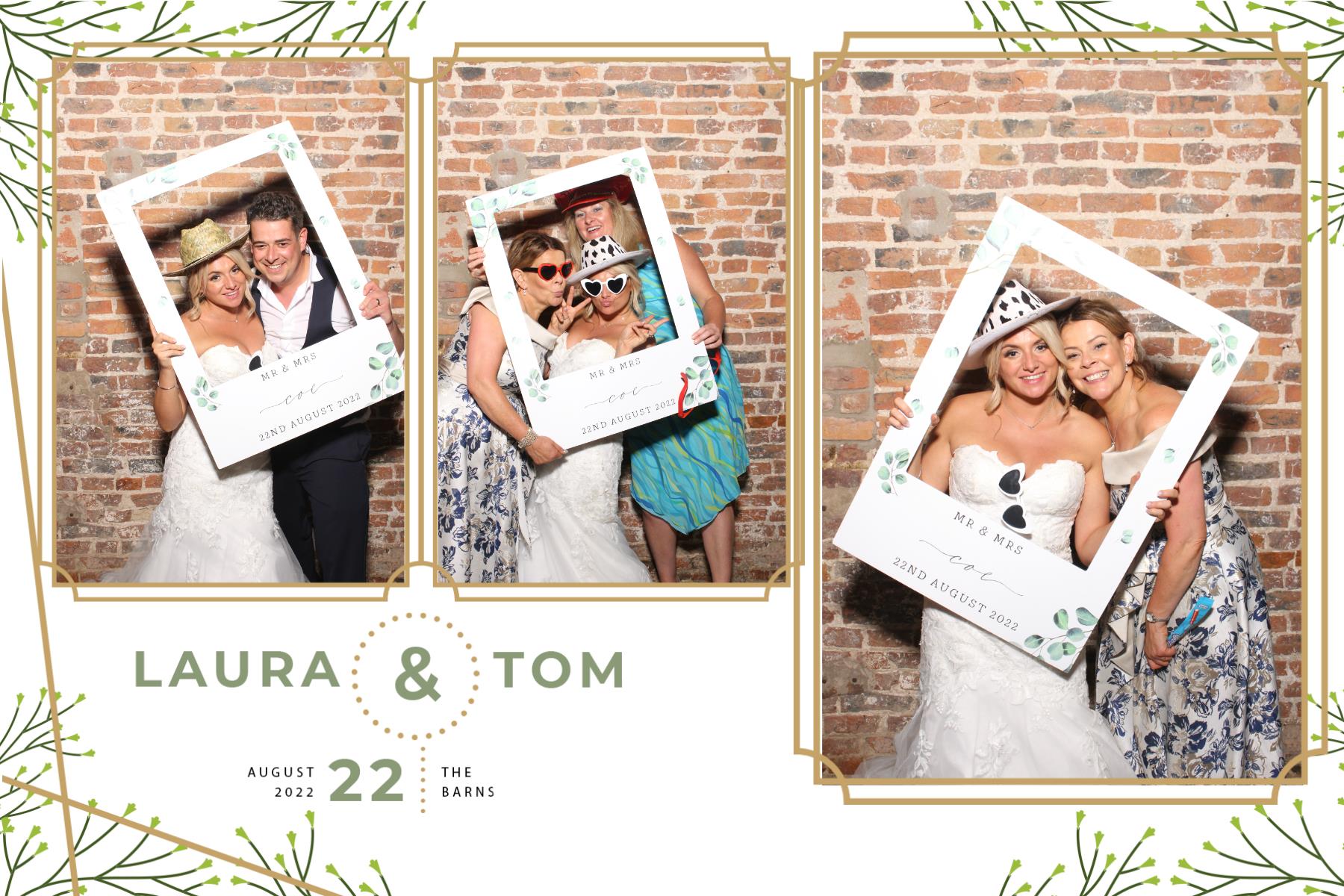 Laura and Tom | View more photos from the event at gallery.blissbooth.co.uk/u/BlissBooth/Laura-and-Tom-0