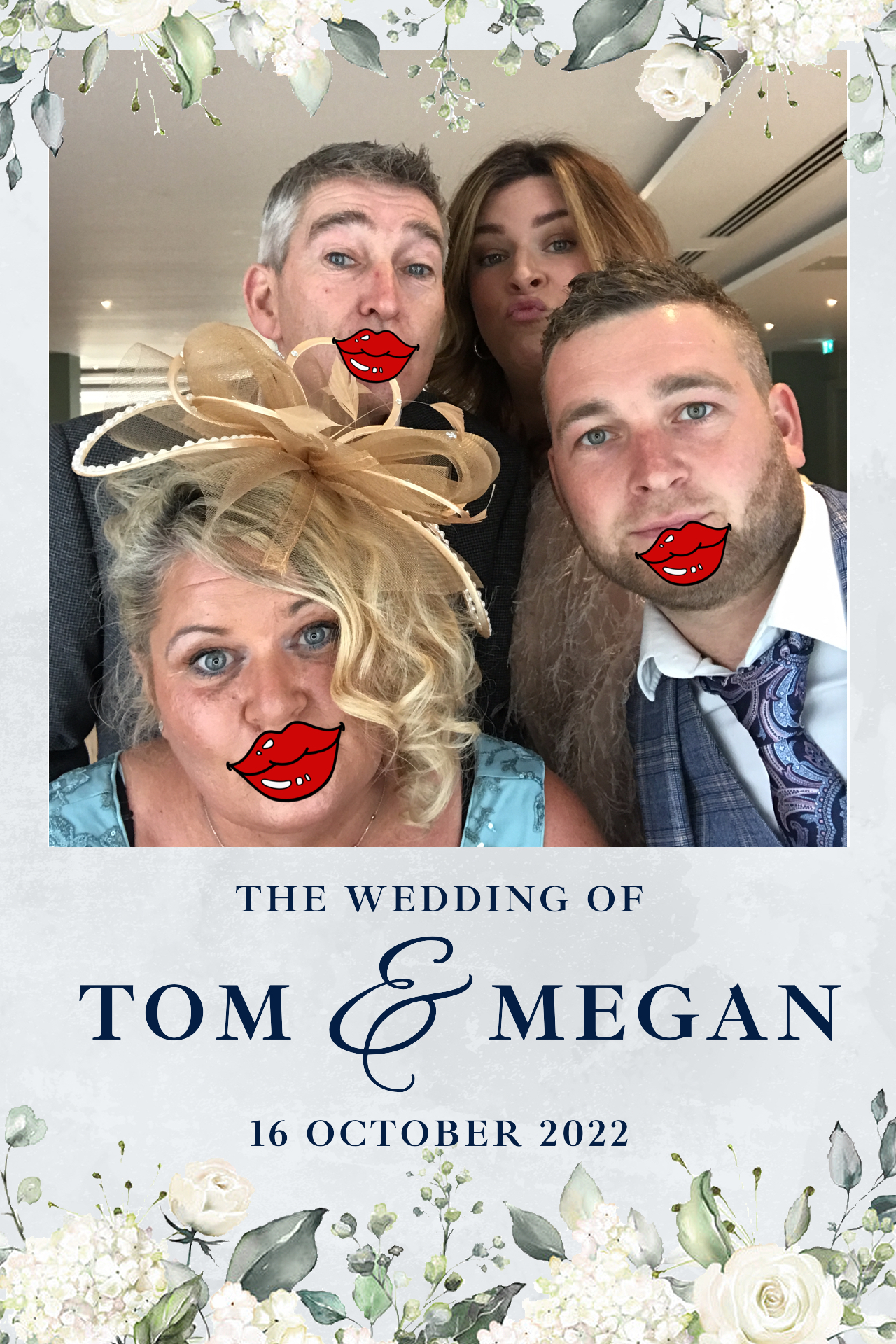 Megan and Tom | View more photos from the event at gallery.blissbooth.co.uk/u/BlissBooth/Megan-and-Tom